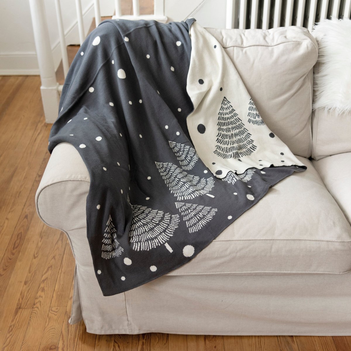 Soft Cotton Knit Reversible Tree Dots Christmas Throw Blanket Neutral