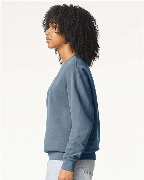 Comfort Colors Unisex Garment-Dyed Lightweight Fleece Crewneck Sweatshirt 1466
