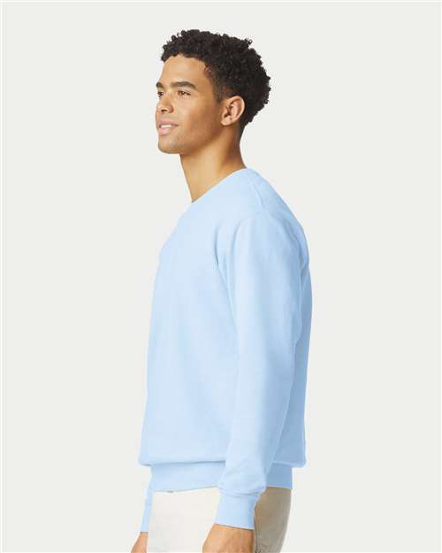 Comfort Colors Unisex Garment-Dyed Lightweight Fleece Crewneck Sweatshirt 1466