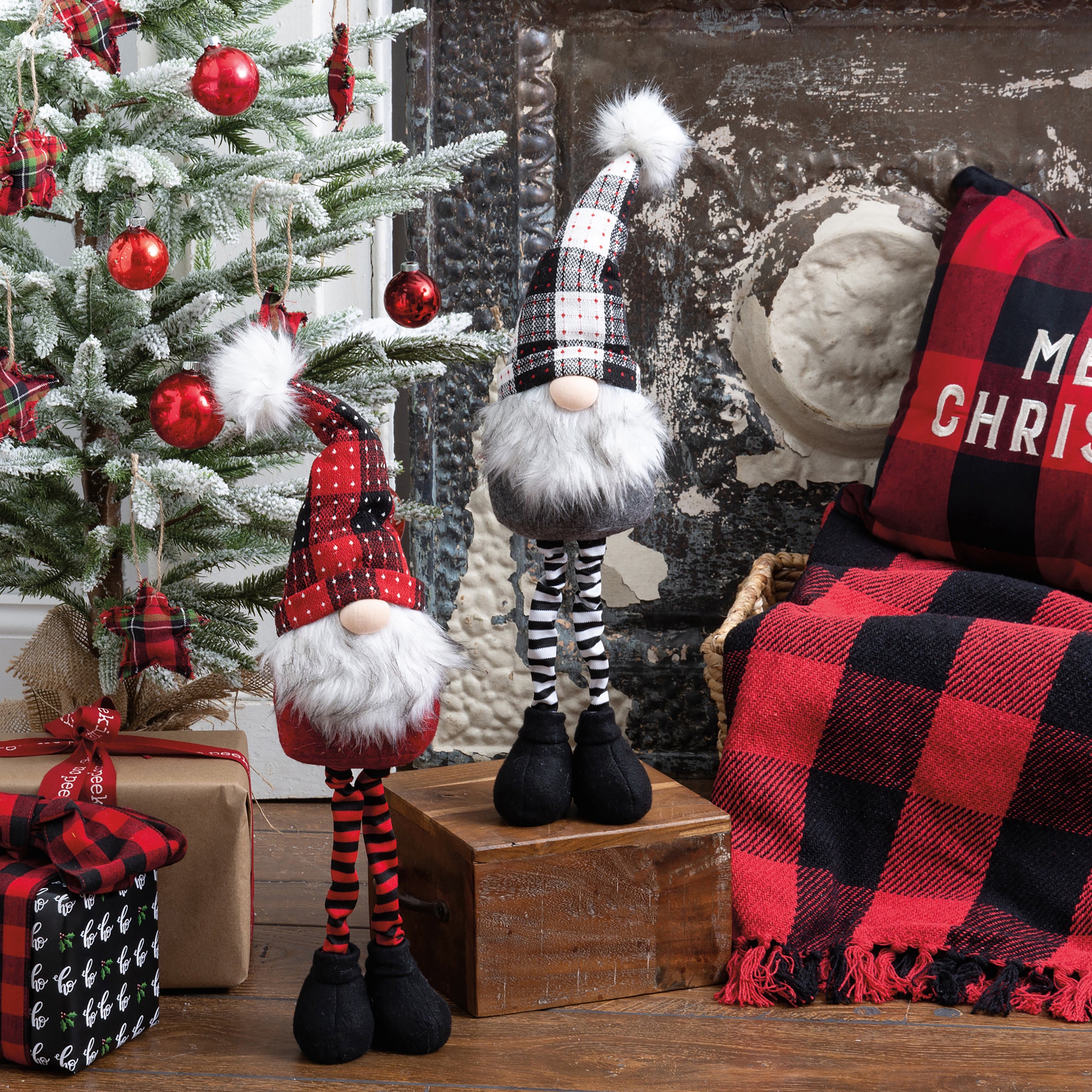 Charming Red Black Plaid Standing Gnome Sitter Set - Adjustable Holiday Decor