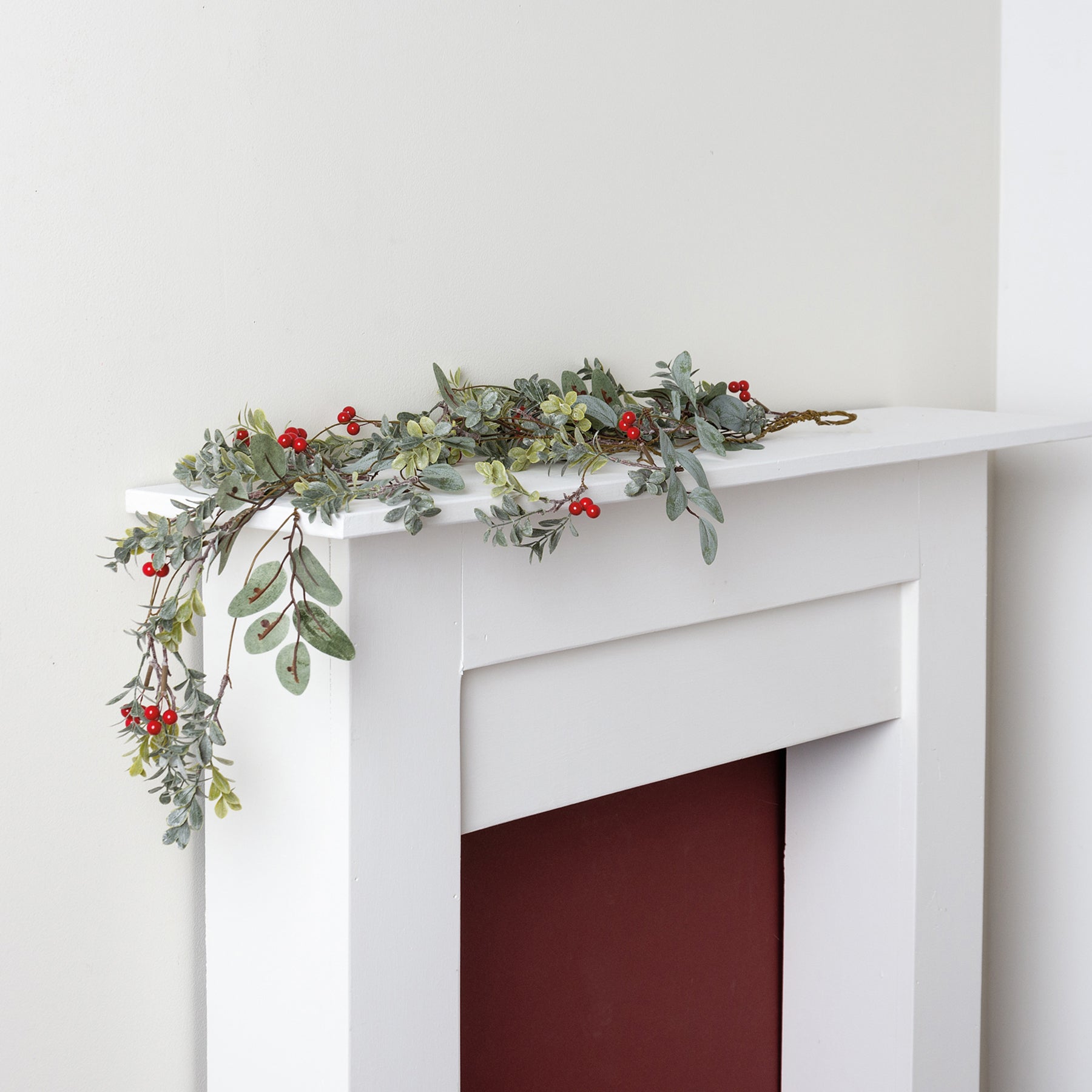 Lifelike Eucalyptus & Red Berries Garland - Festive Holiday & Winter Home Decor