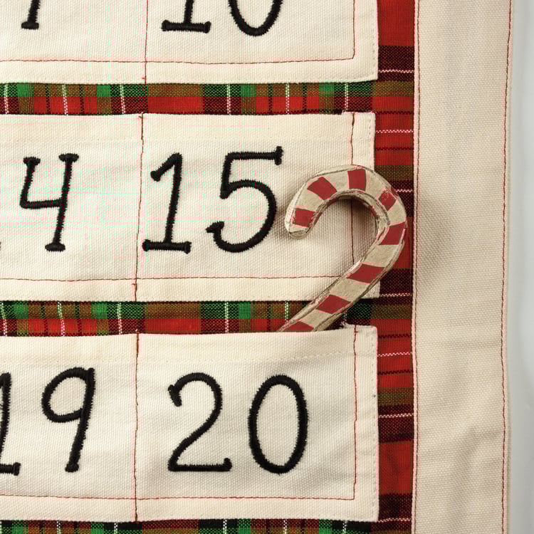 Festive Plaid Christmas Wall Countdown Calendar - Reusable Holiday Decor