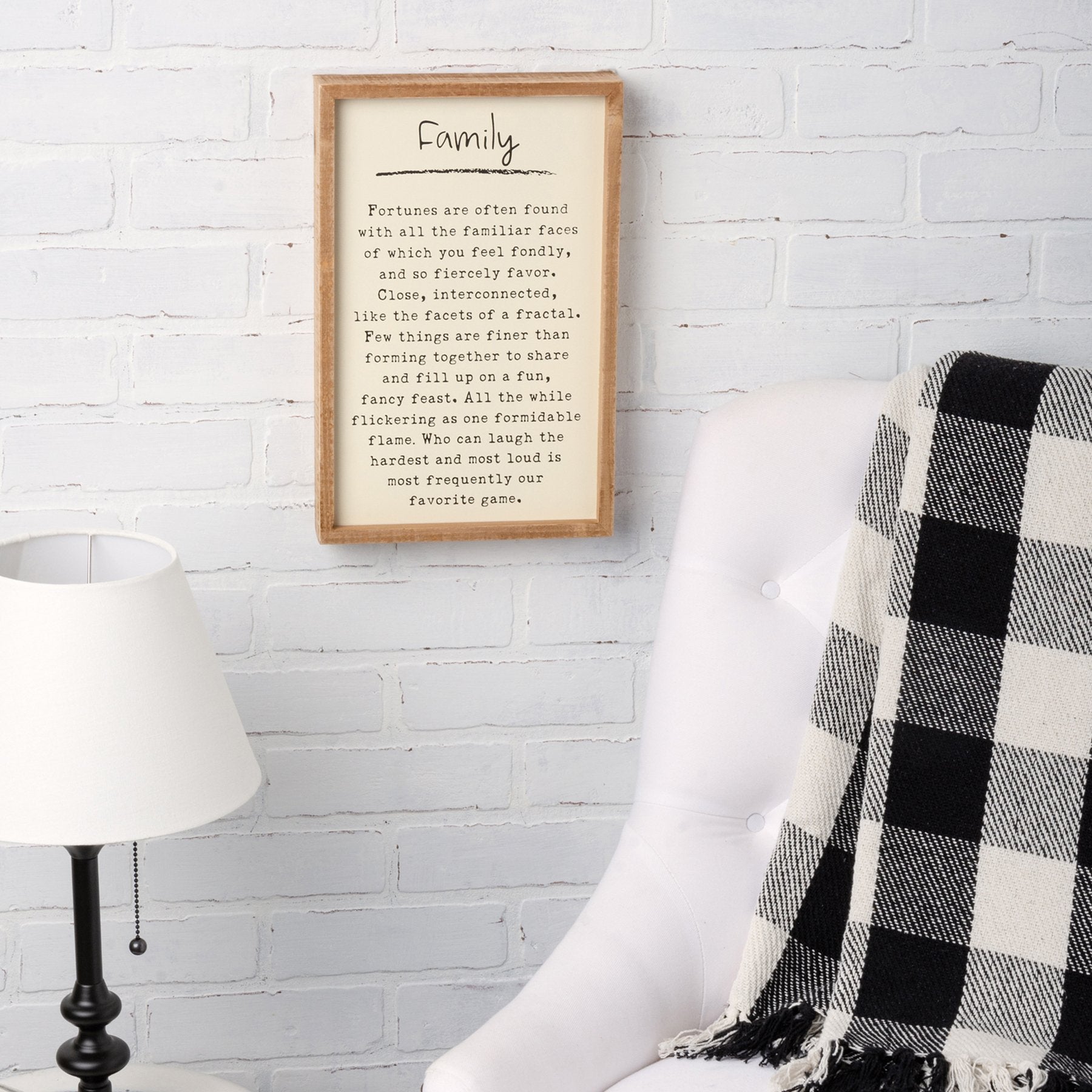 Charming Wooden Inset Box Sign with Family Poem, Cream Background & Natural Wood