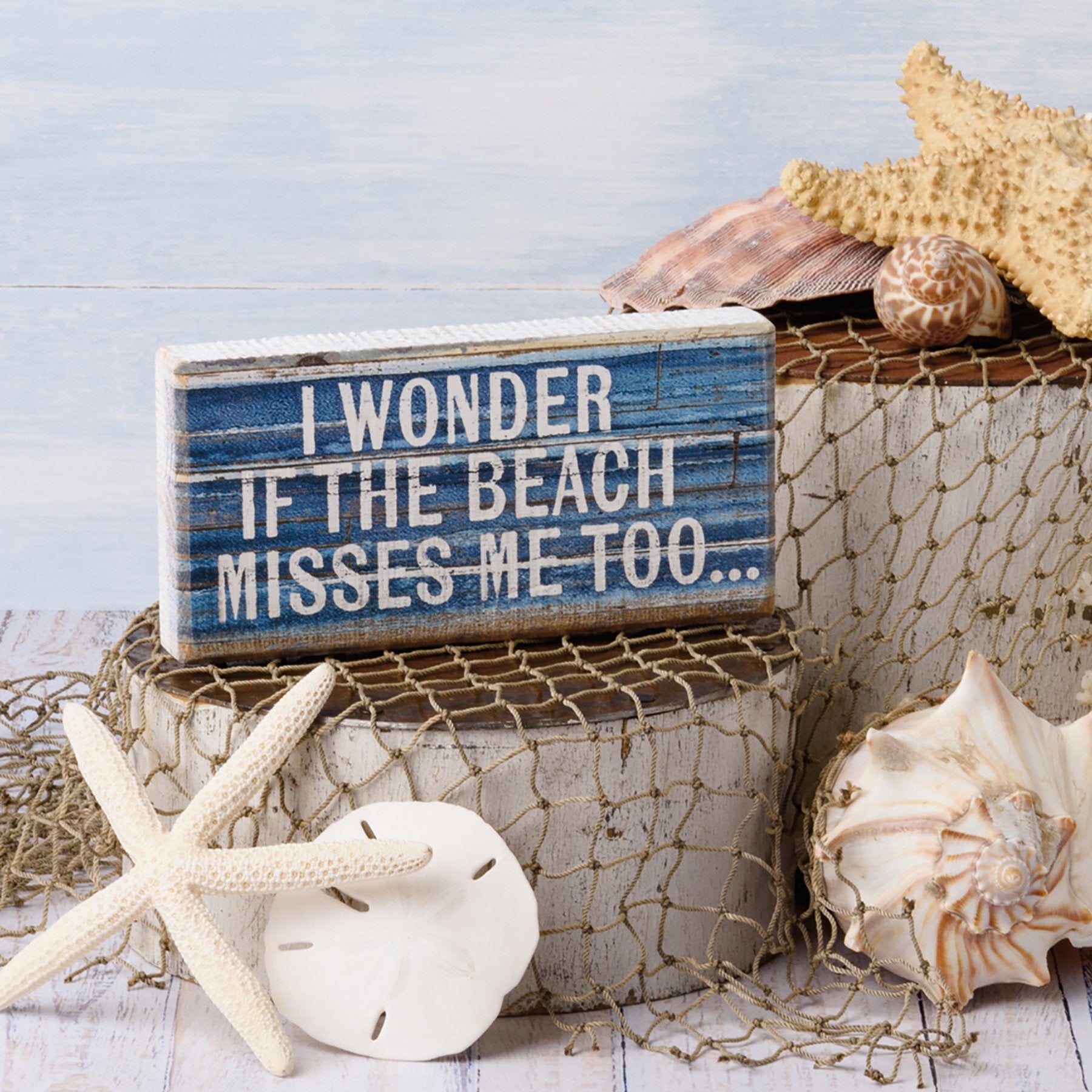 Charming Wooden Beach Block Sign: "I Wonder If The Beach Misses Me Too"