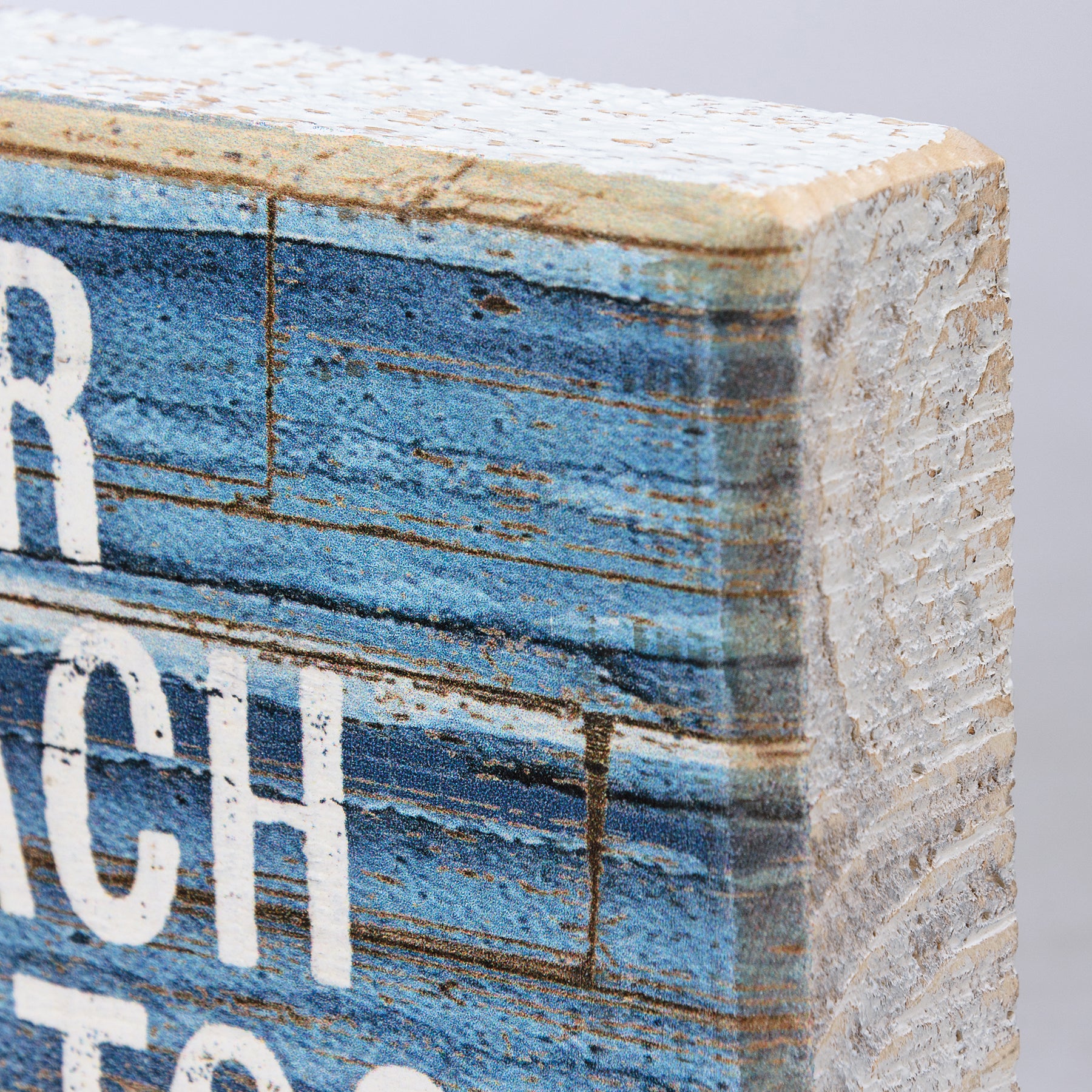 Charming Wooden Beach Block Sign: "I Wonder If The Beach Misses Me Too"