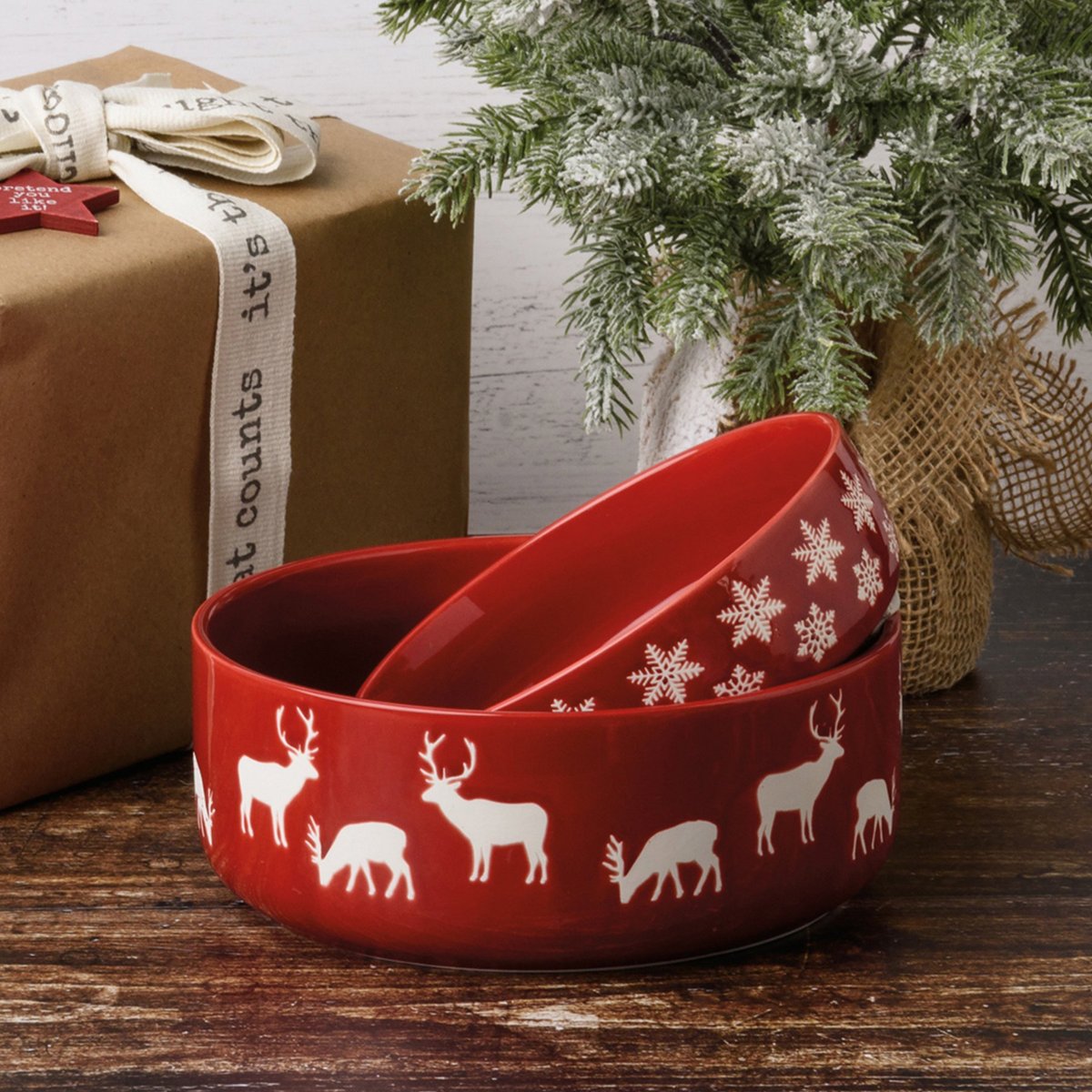 Festive Red Stoneware Deer & Snowflake Bowl Set - Microwave Oven Dishwasher Safe