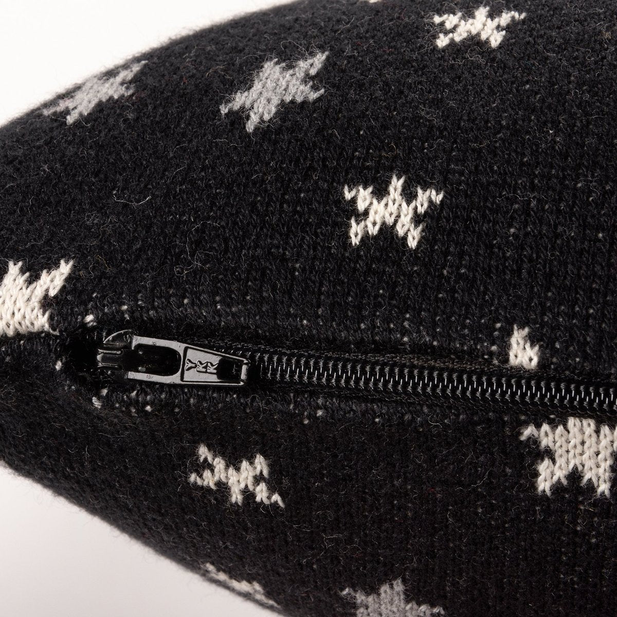 Friendly Ghost Knit Cotton 18x18 Inch Throw Pillow - Spooky Halloween Decor