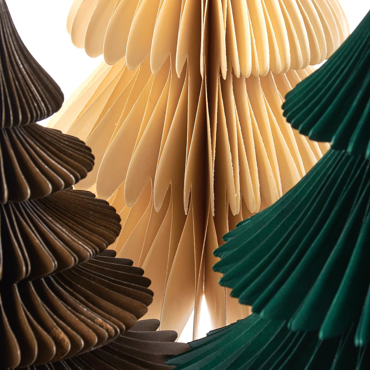 Charming Rustic Paper Trio Tree Set - Foldable Holiday Home Decor Accents