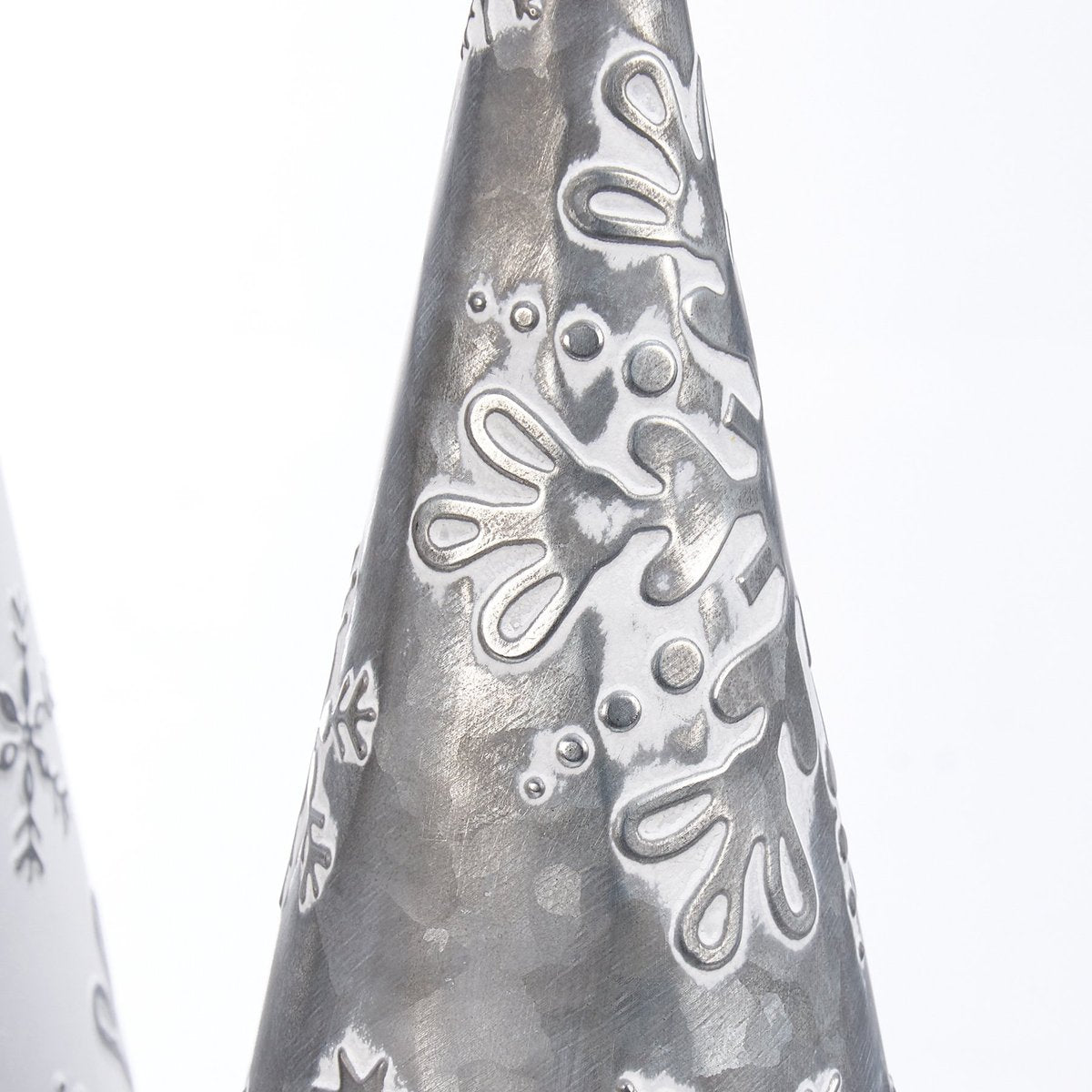 Set of Two Embossed Metal Snowflake Cone Christmas Trees Sitter Decor