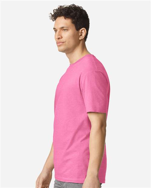 Gildan Unisex Light Cotton T-Shirt 3000 - Azalea