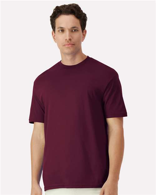 Gildan Unisex Light Cotton T-Shirt 3000 - Maroon