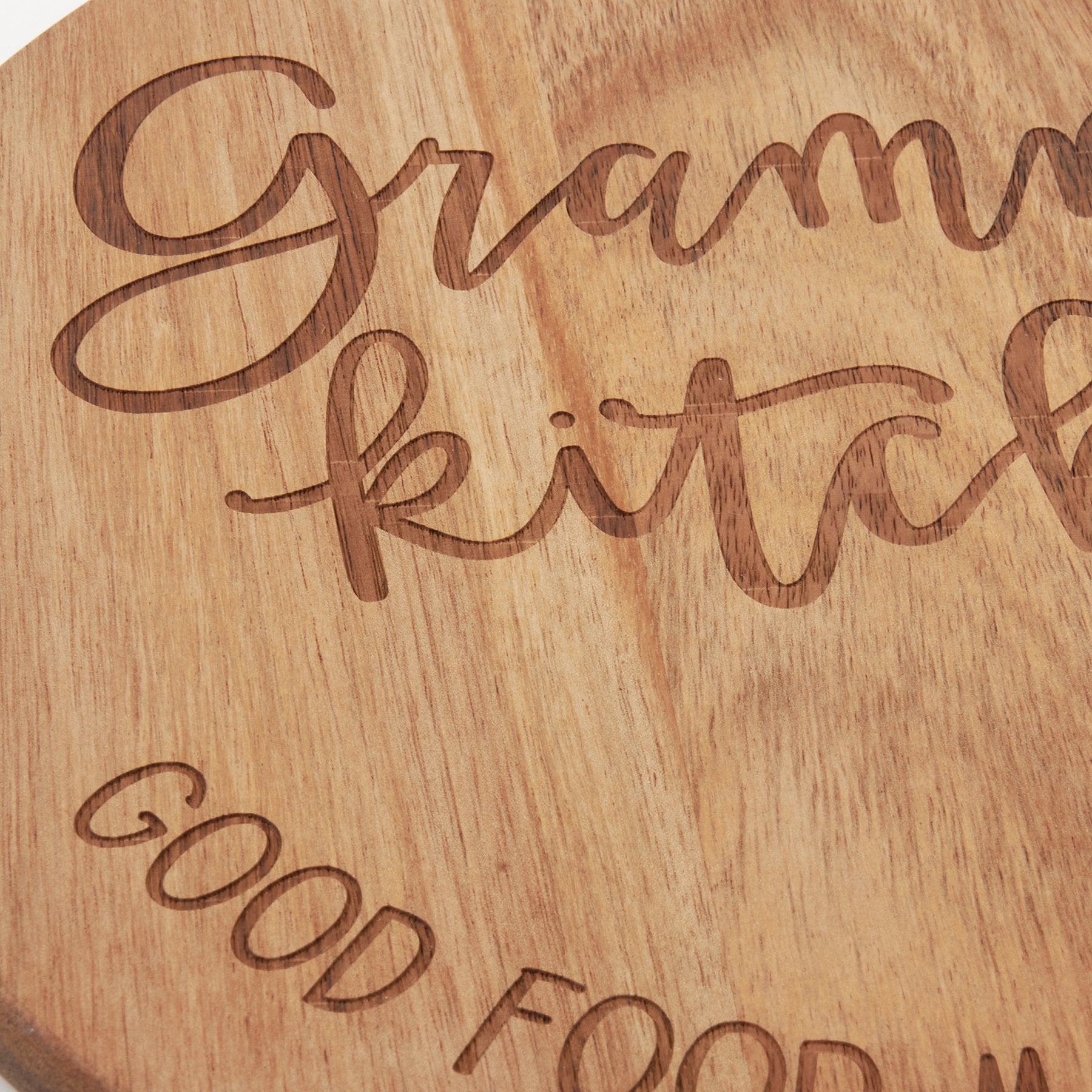 Grammy's Kitchen Acacia Wood Cutting Board - Engraved 'Good Food Made With Love'