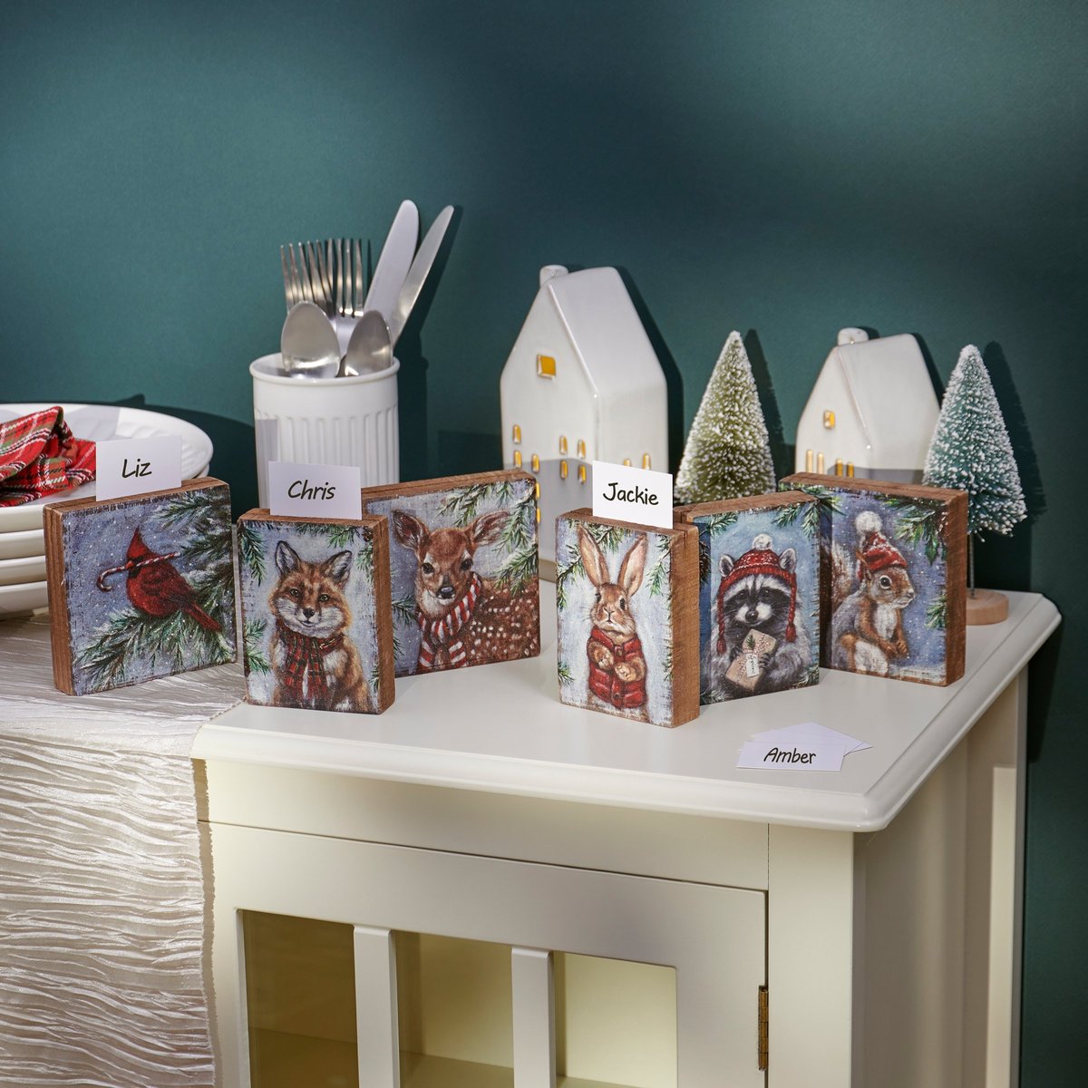 Charming Woodland Winter Animal Place Card Holder Set with 24 Custom Cards