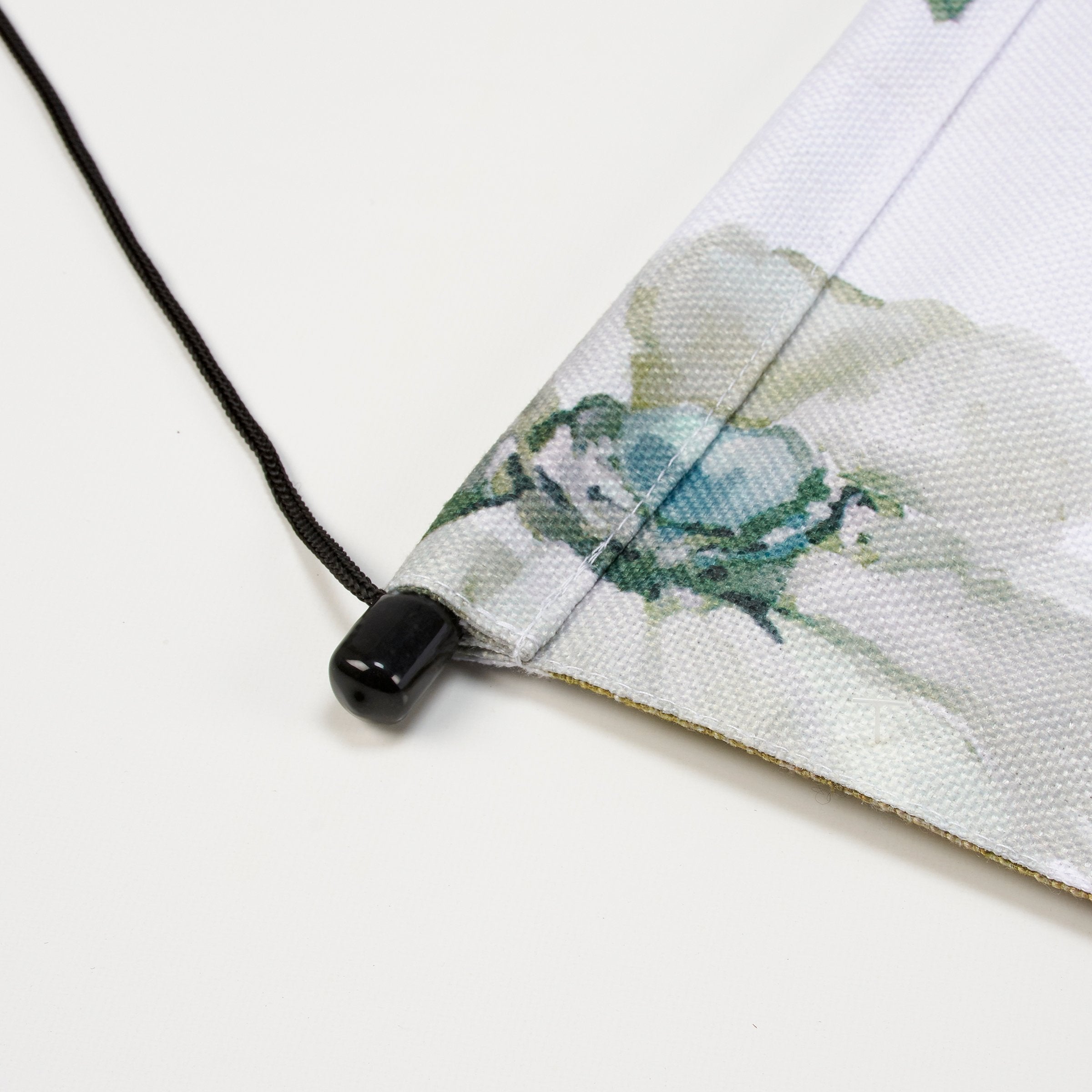 Charming Double-Sided Seasonal Porch Banner Set: Happy Fall & Winter Wishes Decor