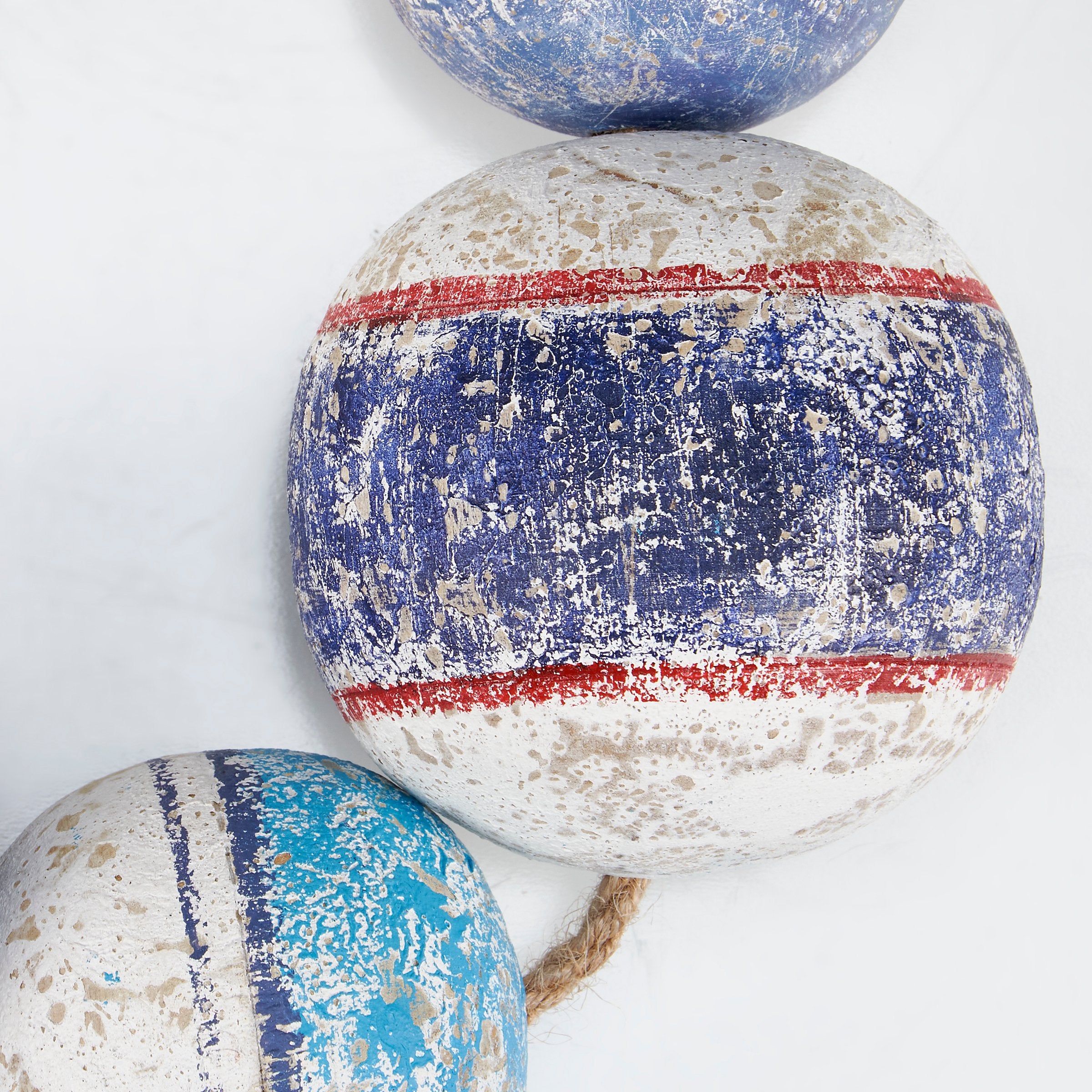 Coastal Wooden Nautical Fishing Floats Hanging Decor for Beach Home