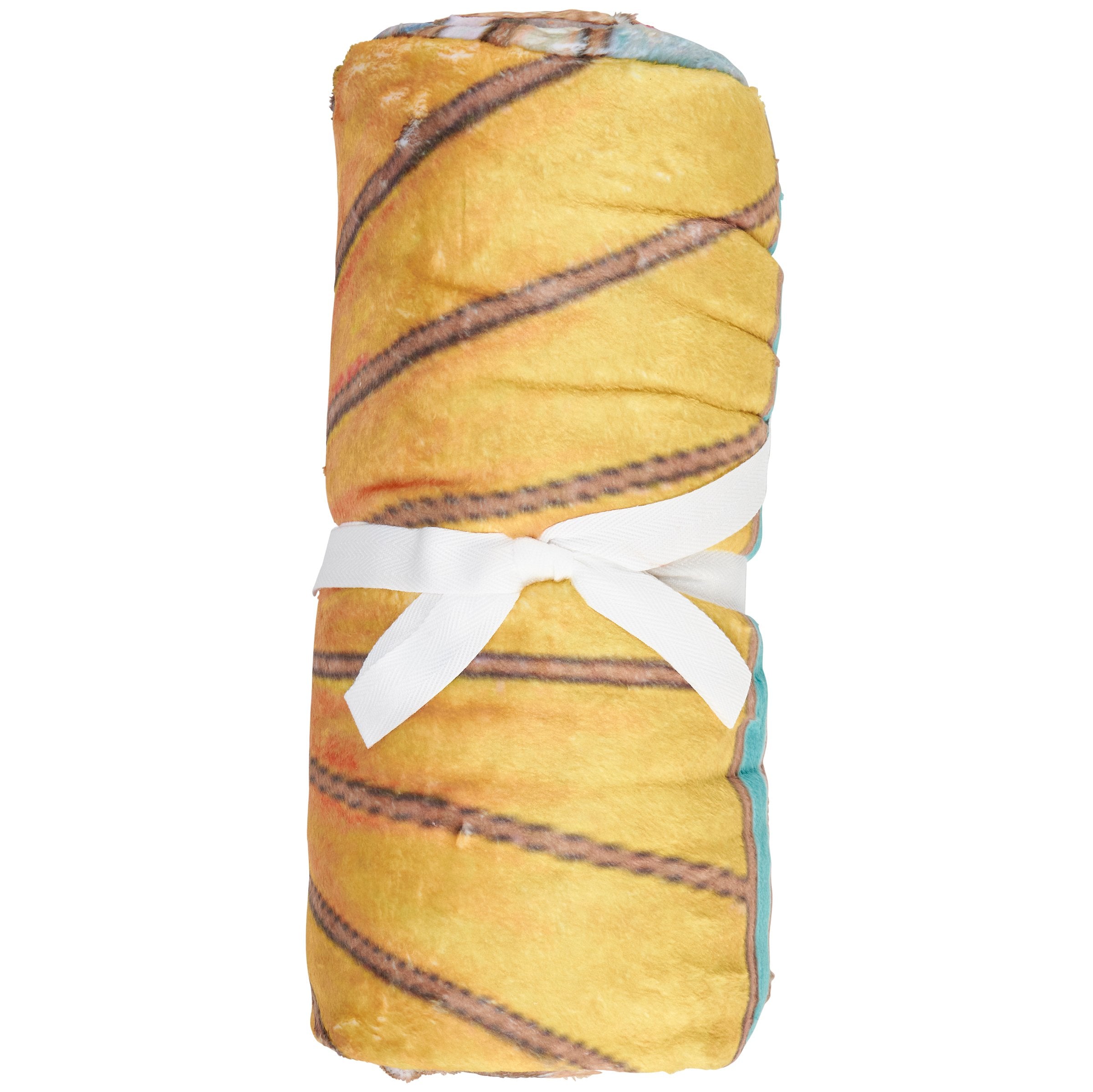 Cozy Plush Camper Throw Blanket for Adventurous Wilderness Home Decor