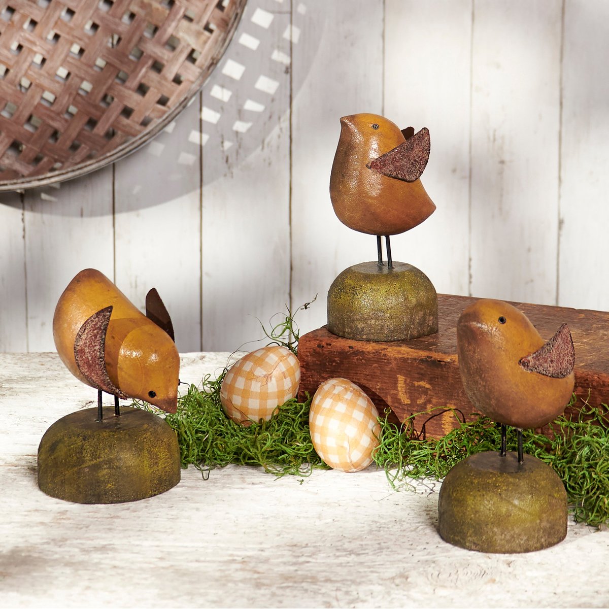 Rustic Primitive Decorative Chick Sitter Set Wood Metal Easter Spring Decor