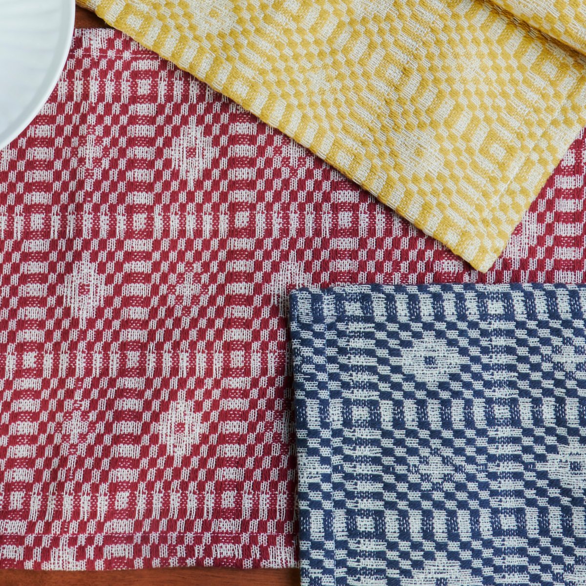 Premium Gold Diamond Cotton Placemat Set - Rustic Farmhouse Table Decor 4-Pack