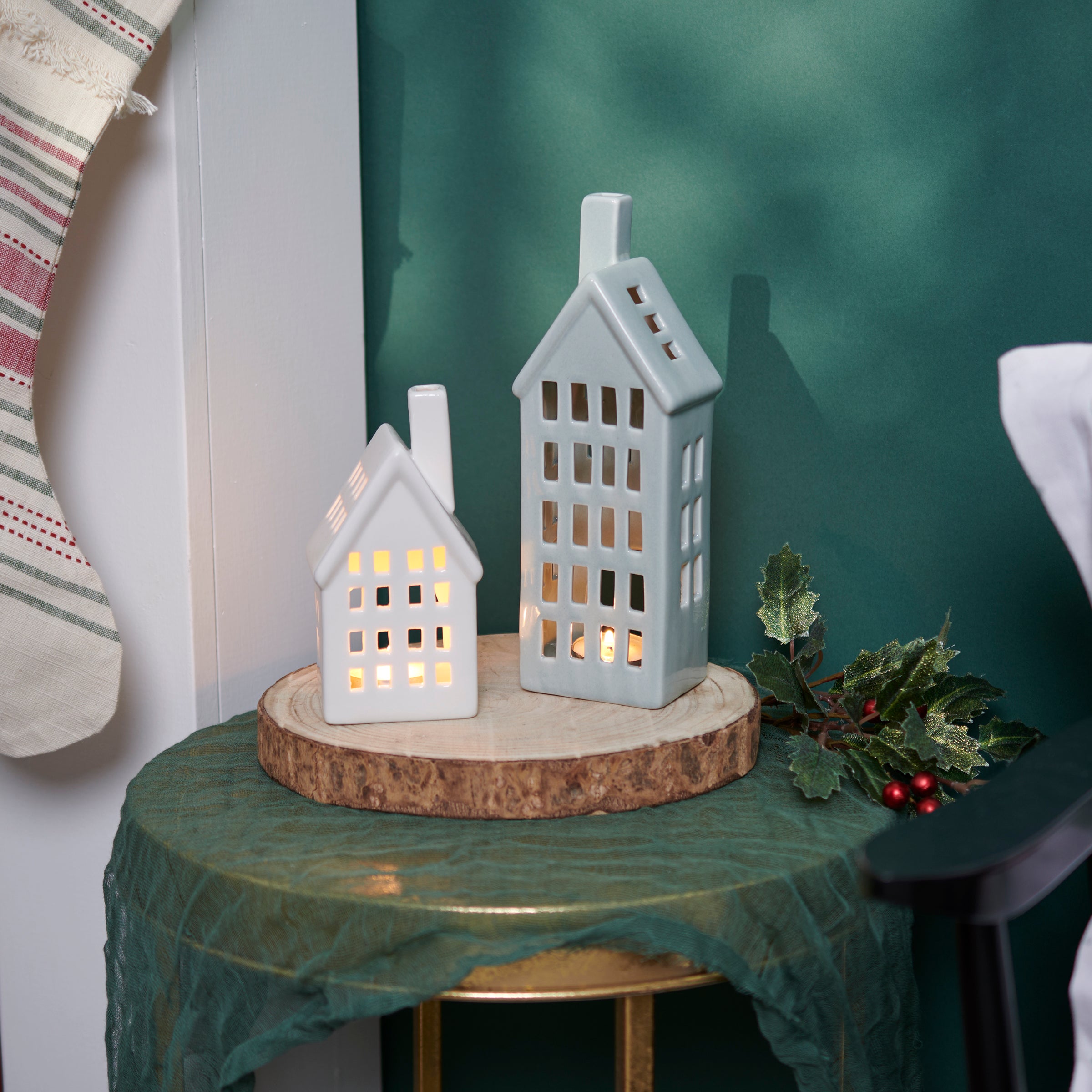 Charming Ceramic Village House Tealight Holder Set - Rustic Seasonal Decor