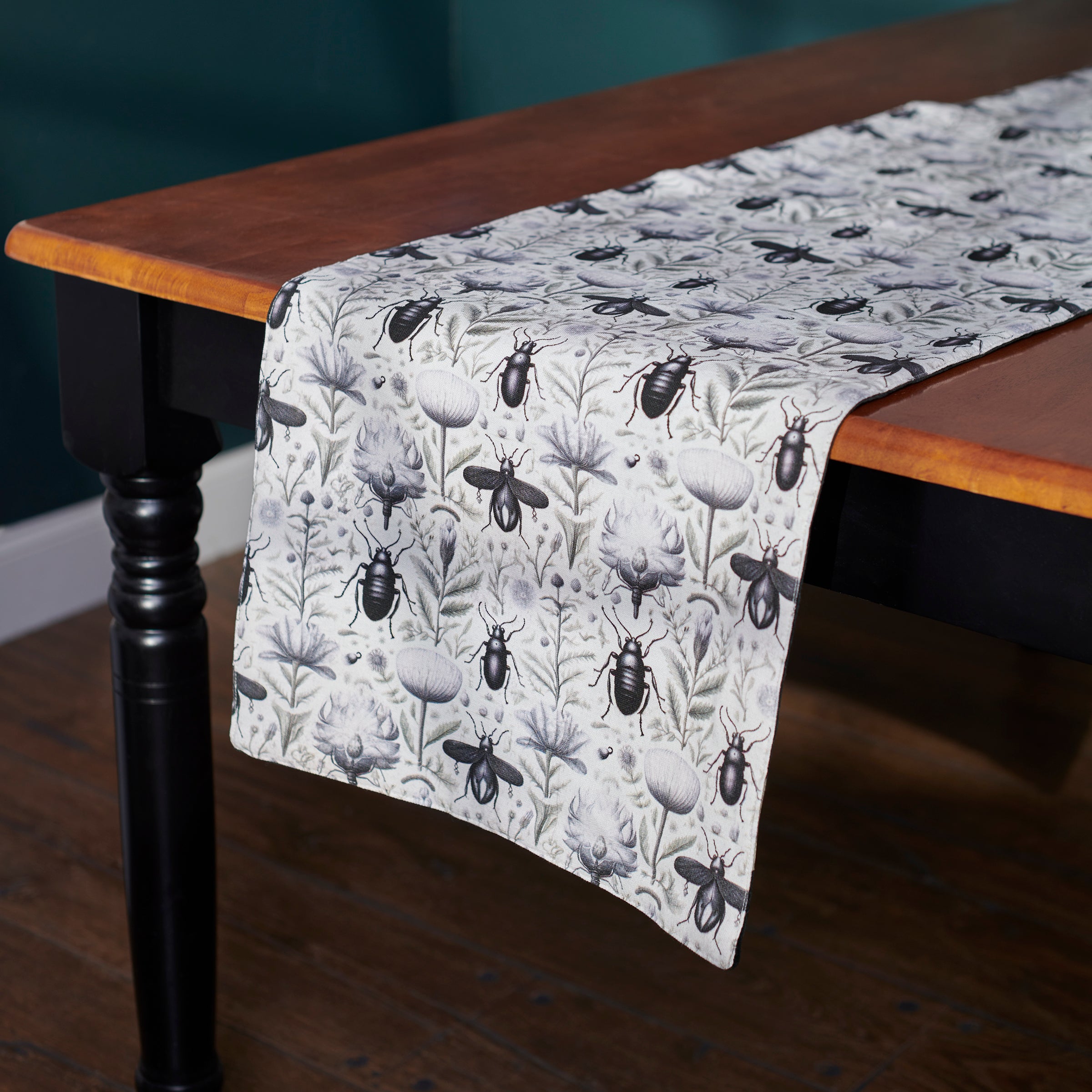 Charming Reversible Beetles & Florals Cotton Velvet Table Runner 52x15 Inches