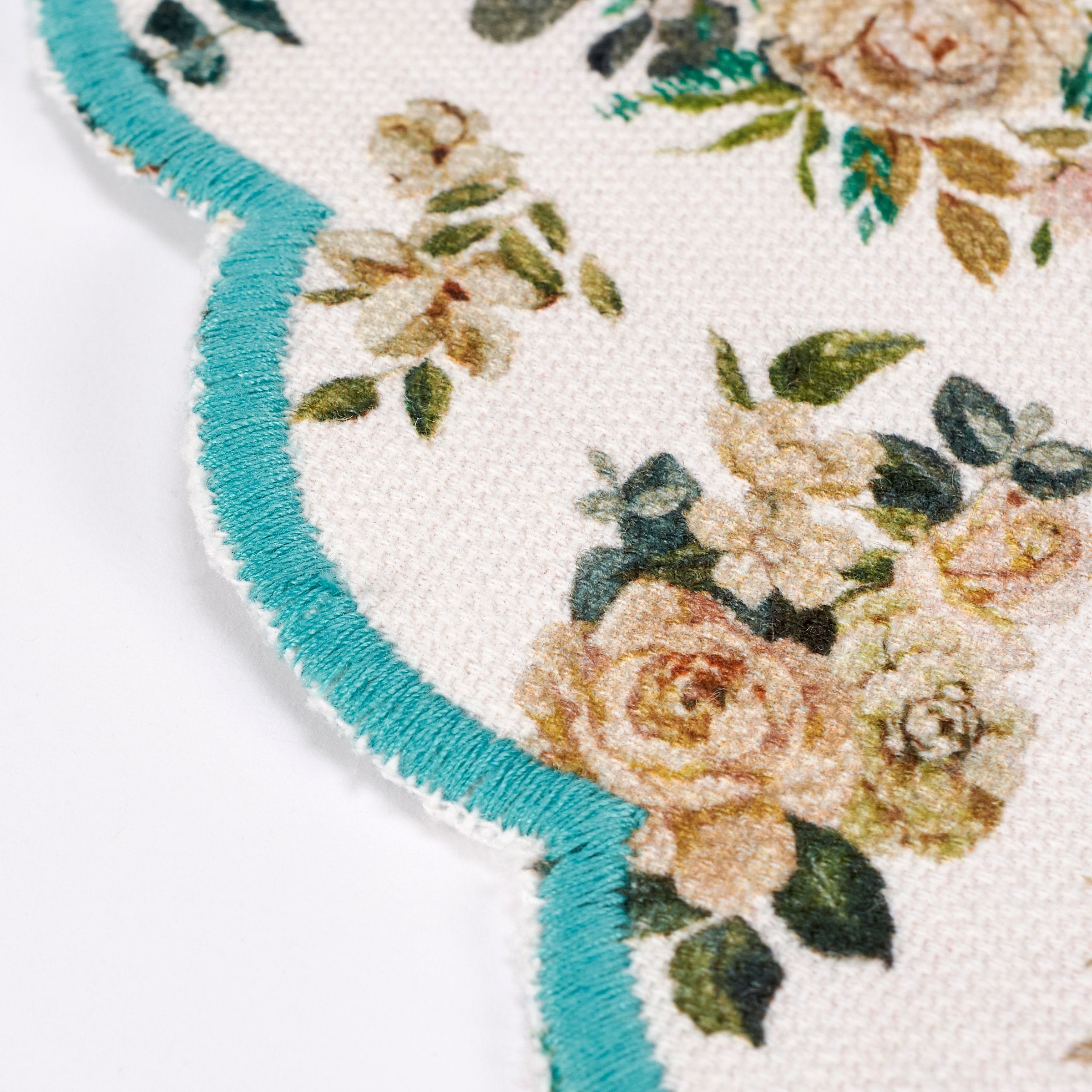 Charming Double-Sided Cabbage Rose Floral & Striped Cotton Placemat - 16-inch Diameter