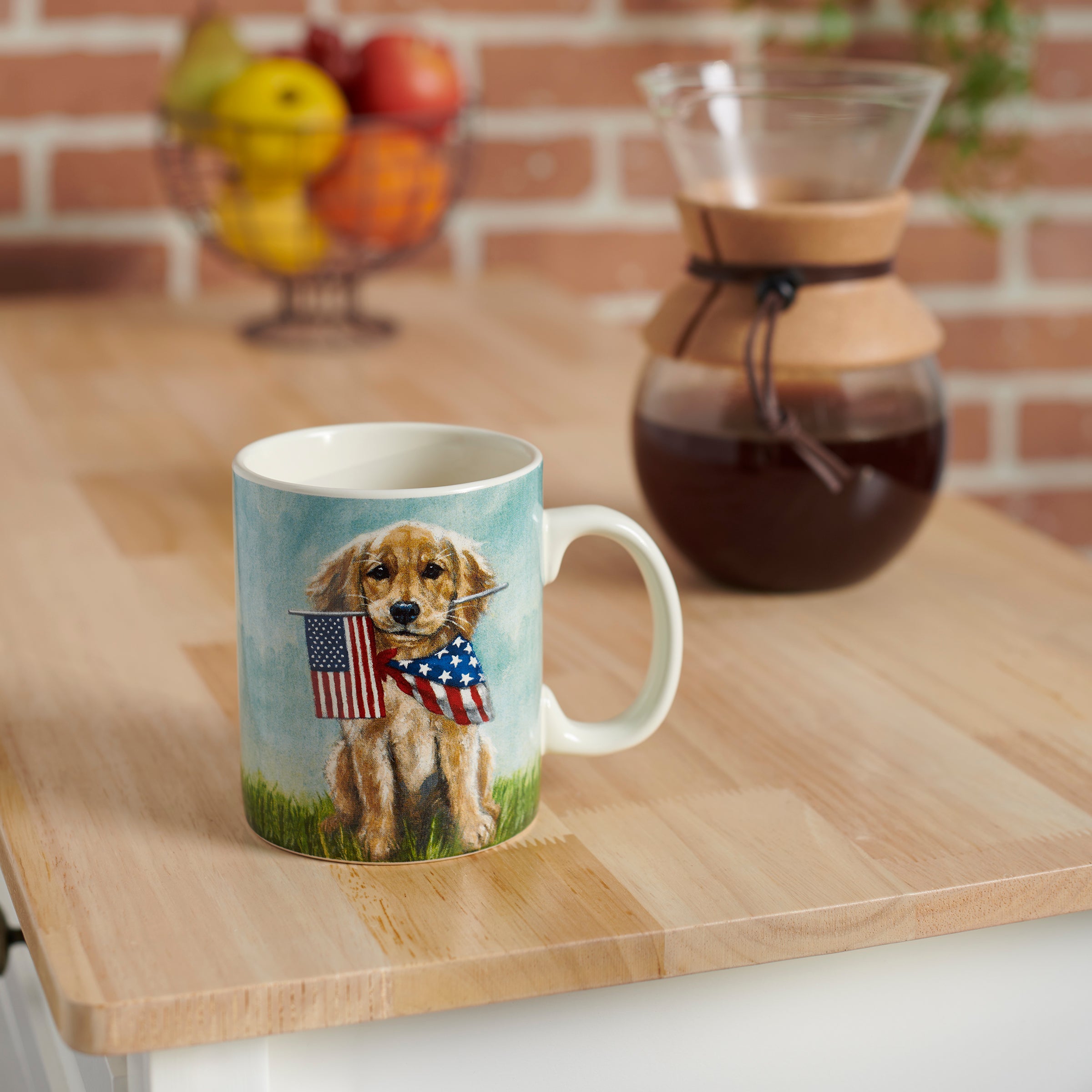 Adorable Golden Retriever Puppy Patriotic Stoneware Mug - 20 oz American Flag Design