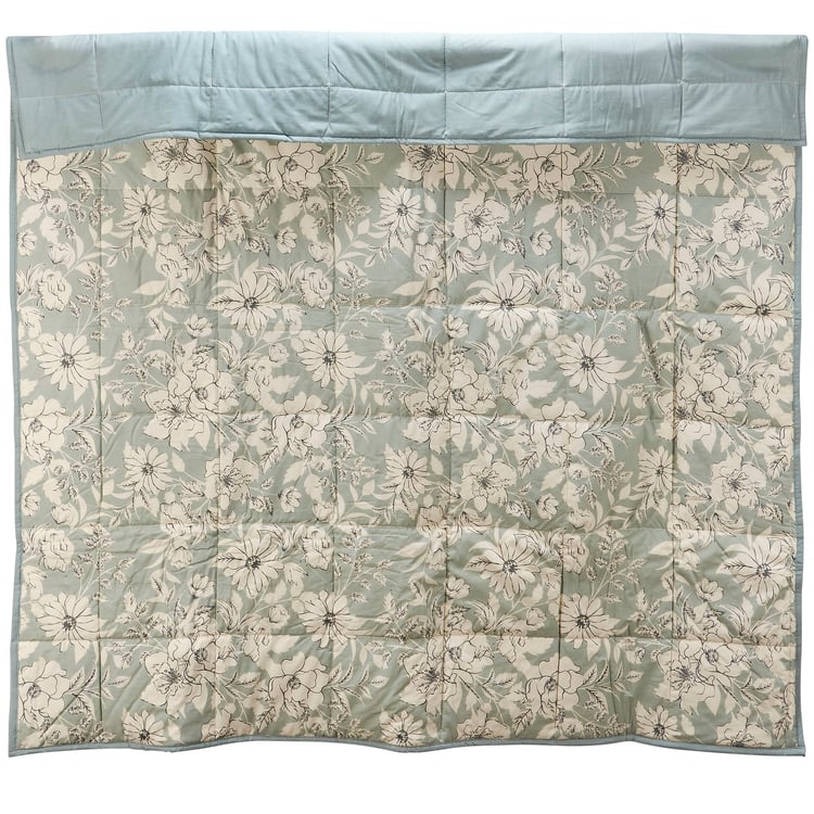 Chic Blue Floral Quilted Cotton Throw Blanket for Cozy Home Decor