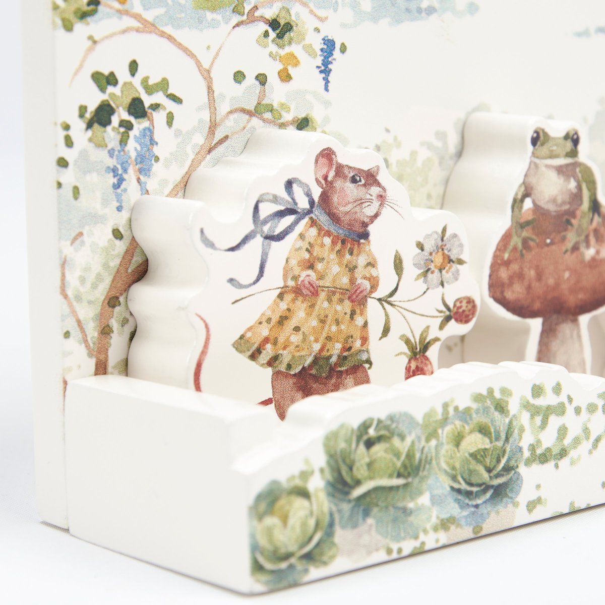 Charming Wooden Garden Animal Play Set for Kids - Storybook Inspired