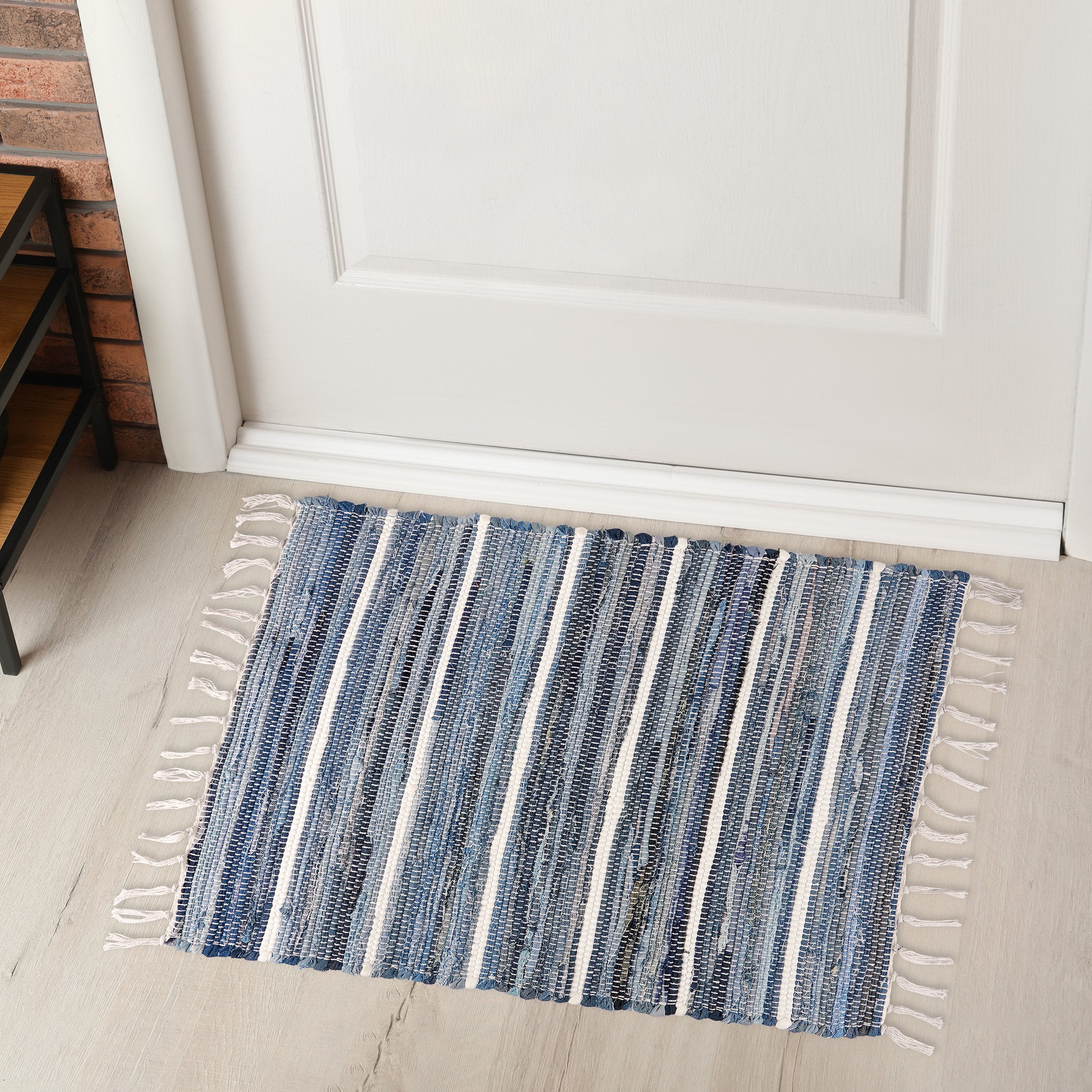 Stylish Striped Indigo Cotton Woven Area Rug with Tassels, Indoor/Outdoor, Skid-Resistant
