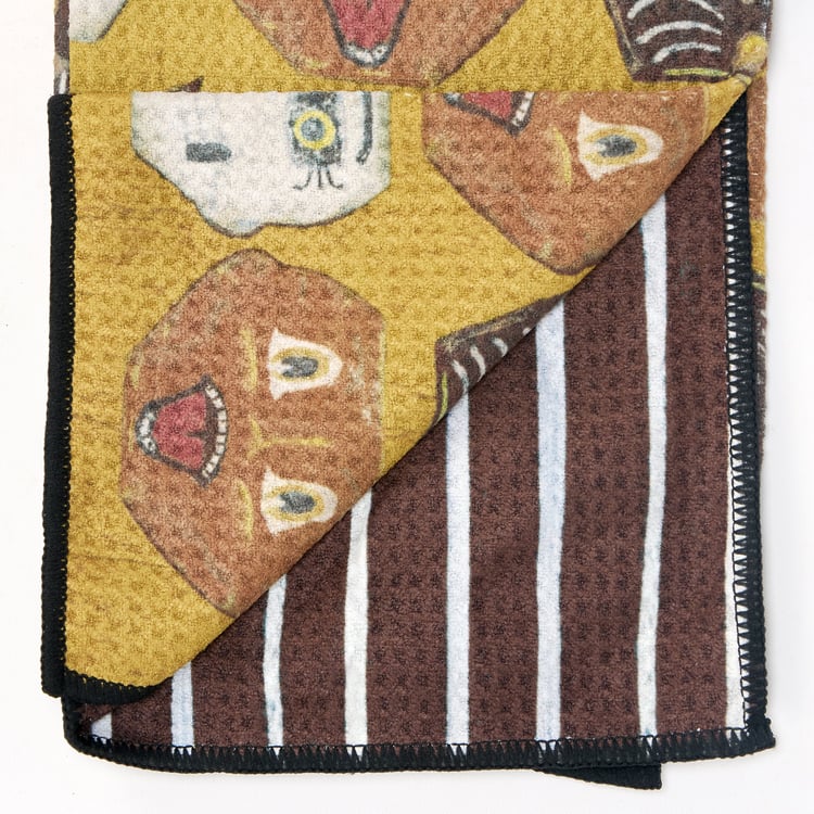 Spooky Halloween Faces Microfiber Kitchen Towel: Jack O'Lantern, Cat, Skeleton Design