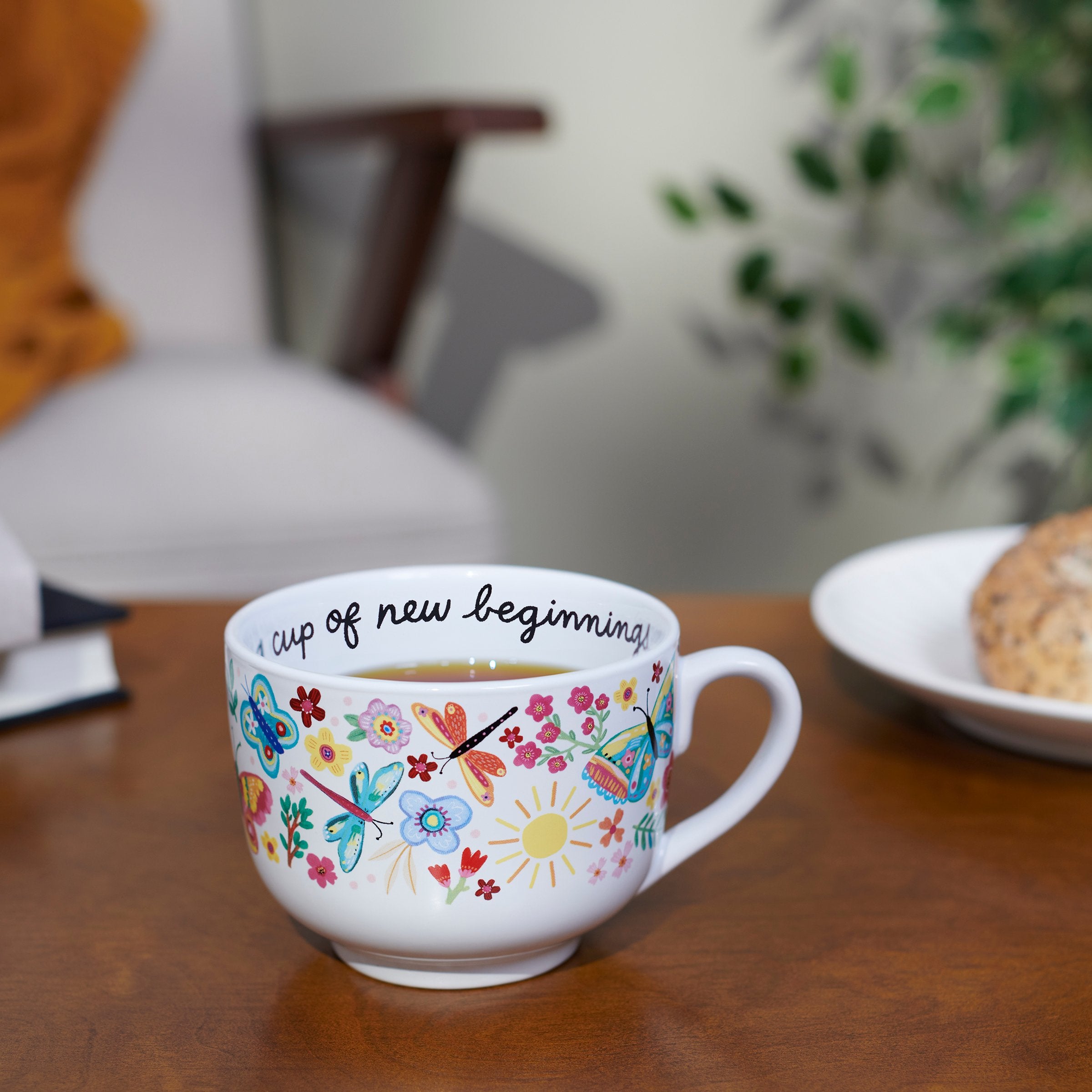20 oz Stoneware 'A Cup Of New Beginnings' Floral Butterfly Dragonfly Mug