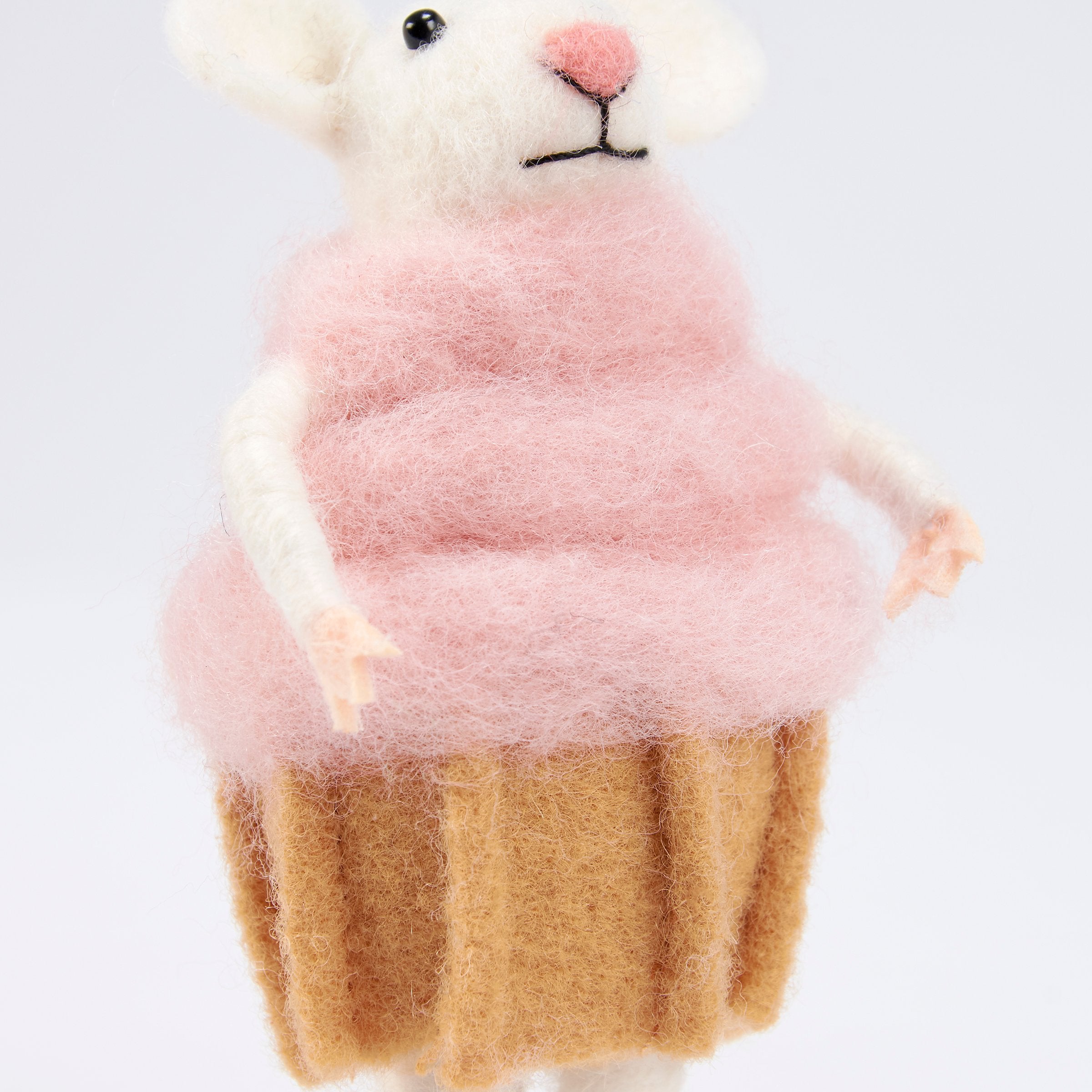 Adorable Felt Cupcake Mouse Critter: Whimsical Kitchen Decor & Baking Accent