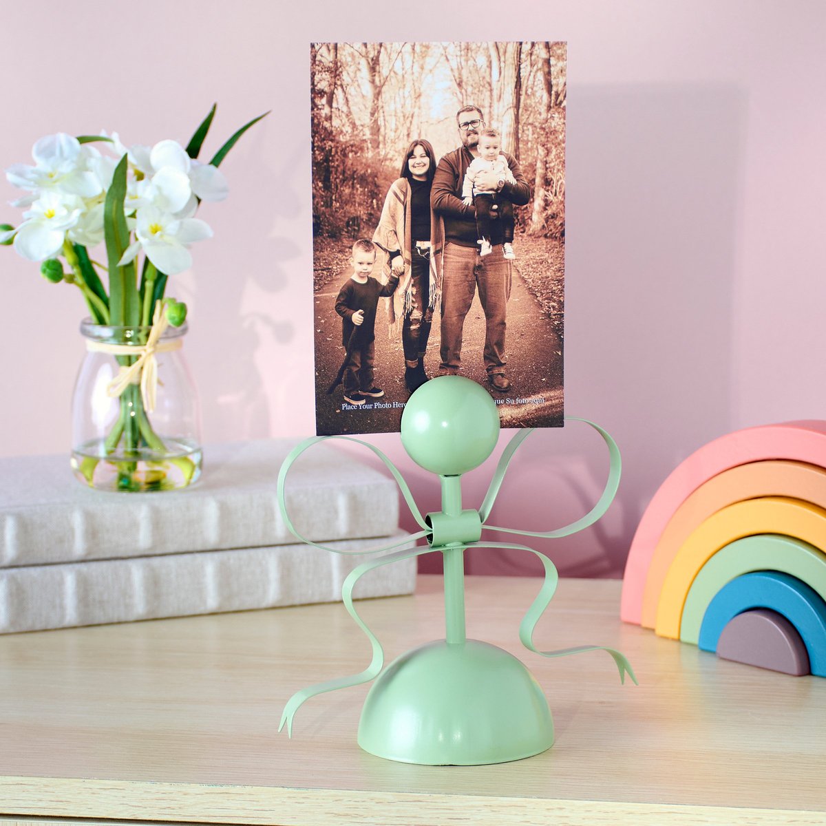 Charming Green Bow Metal Photo Holder for Kids Room Decor & Cherished Memories