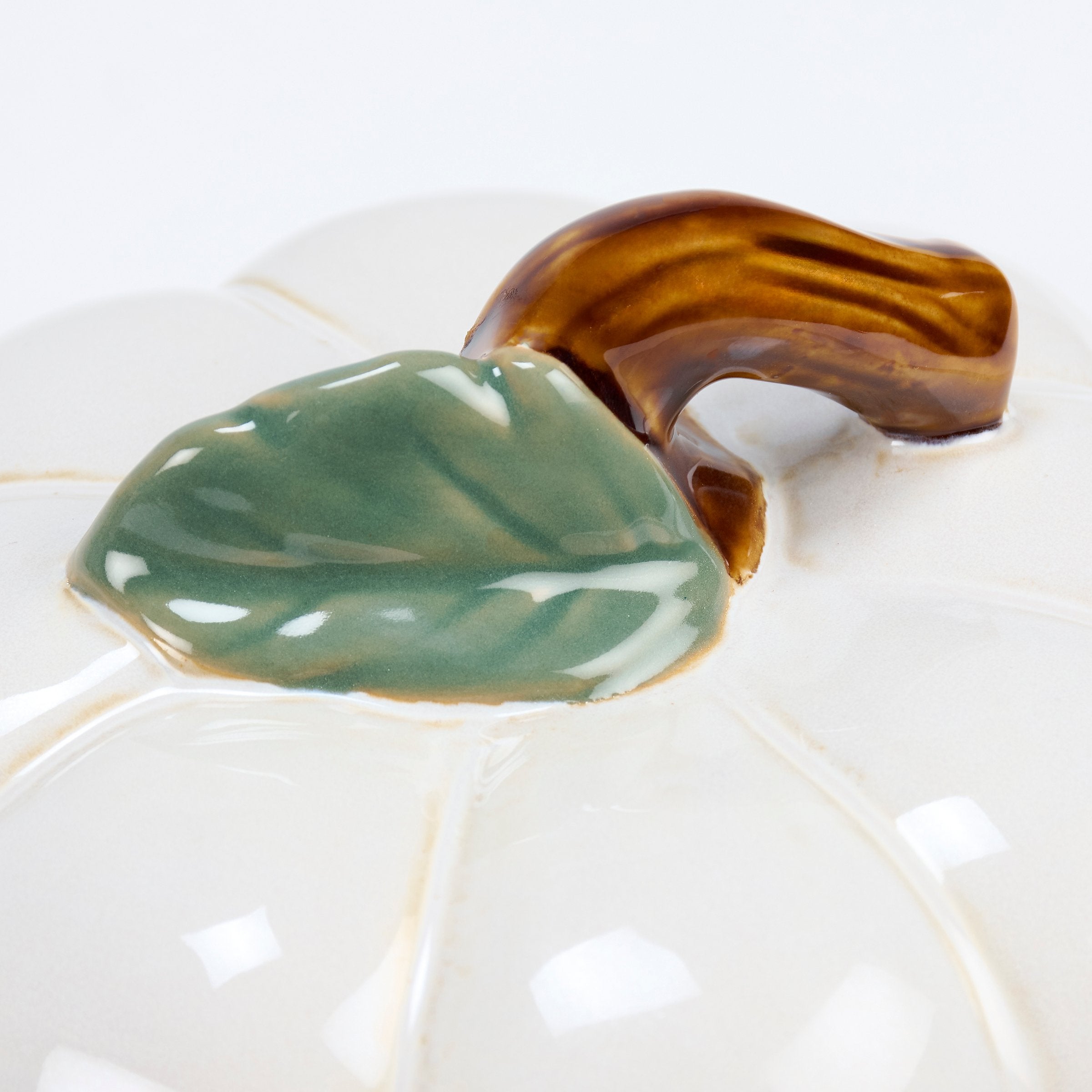 Charming White Pumpkin Stoneware Cookie Jar with Sculpted Lid - Fall Harvest Kitchen Decor