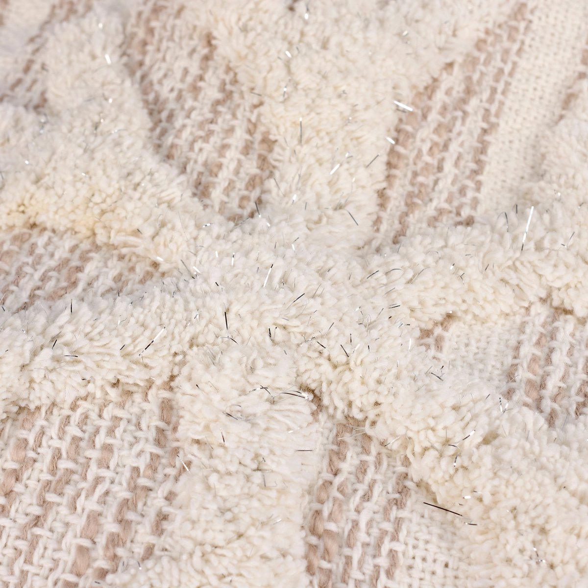 Cozy Cream Snowflake Cotton Christmas Throw Blanket with Tassels, Machine Washable