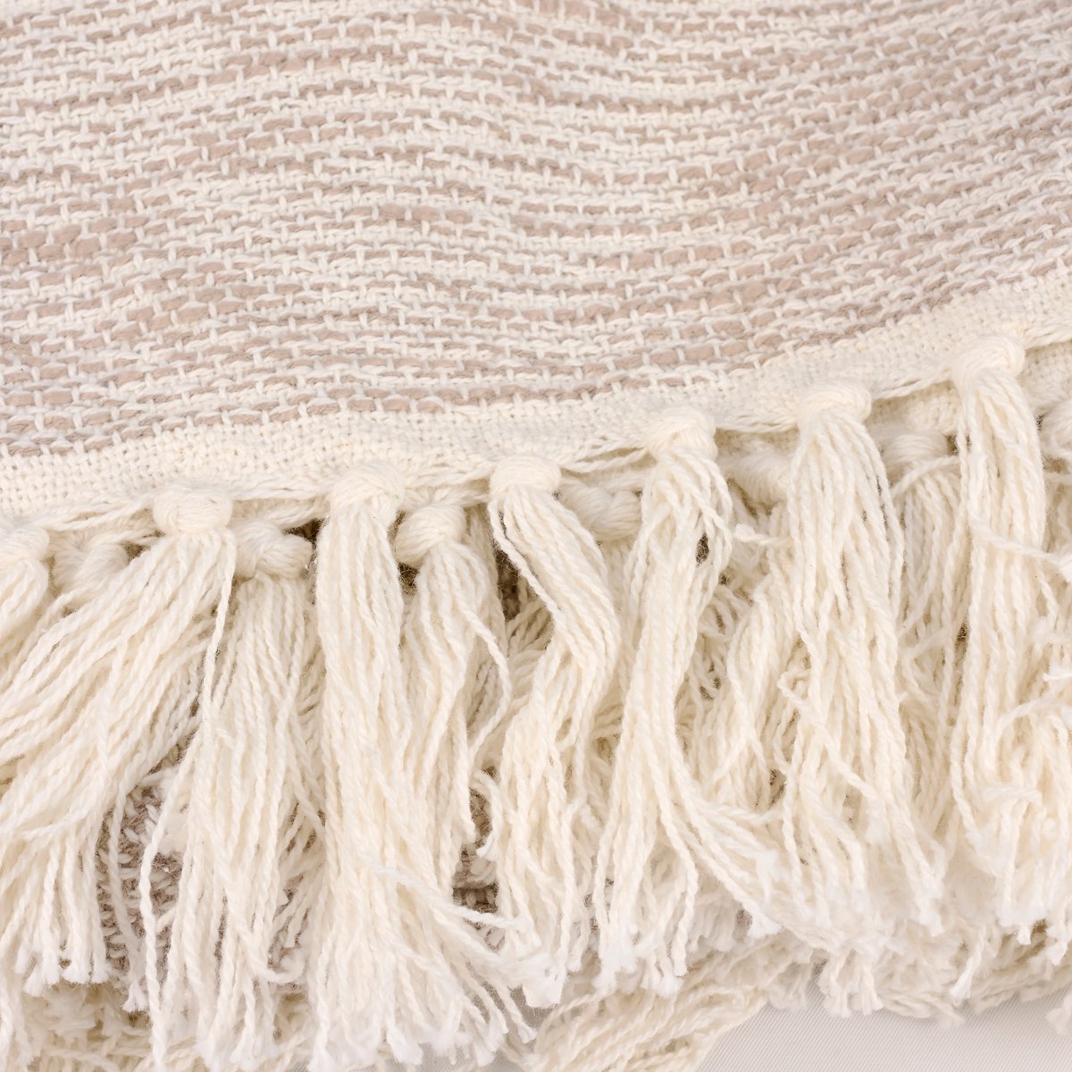 Cozy Cream Snowflake Cotton Christmas Throw Blanket with Tassels, Machine Washable