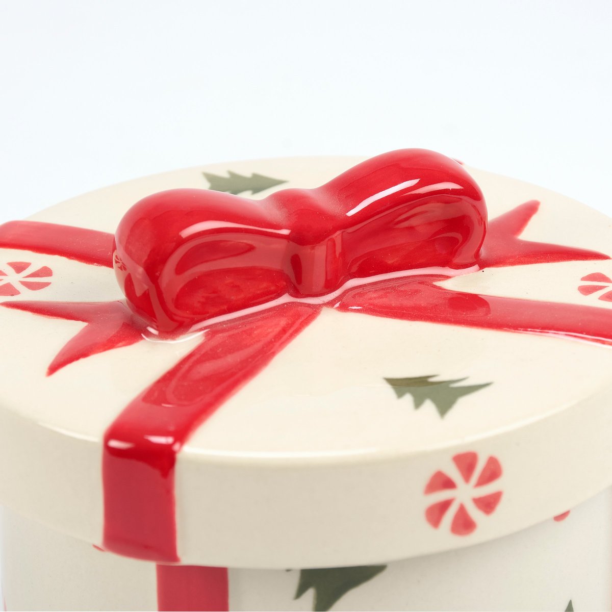 Delightful Christmas Present Ceramic Treat Jar with Festive Sculpted Bow Lid