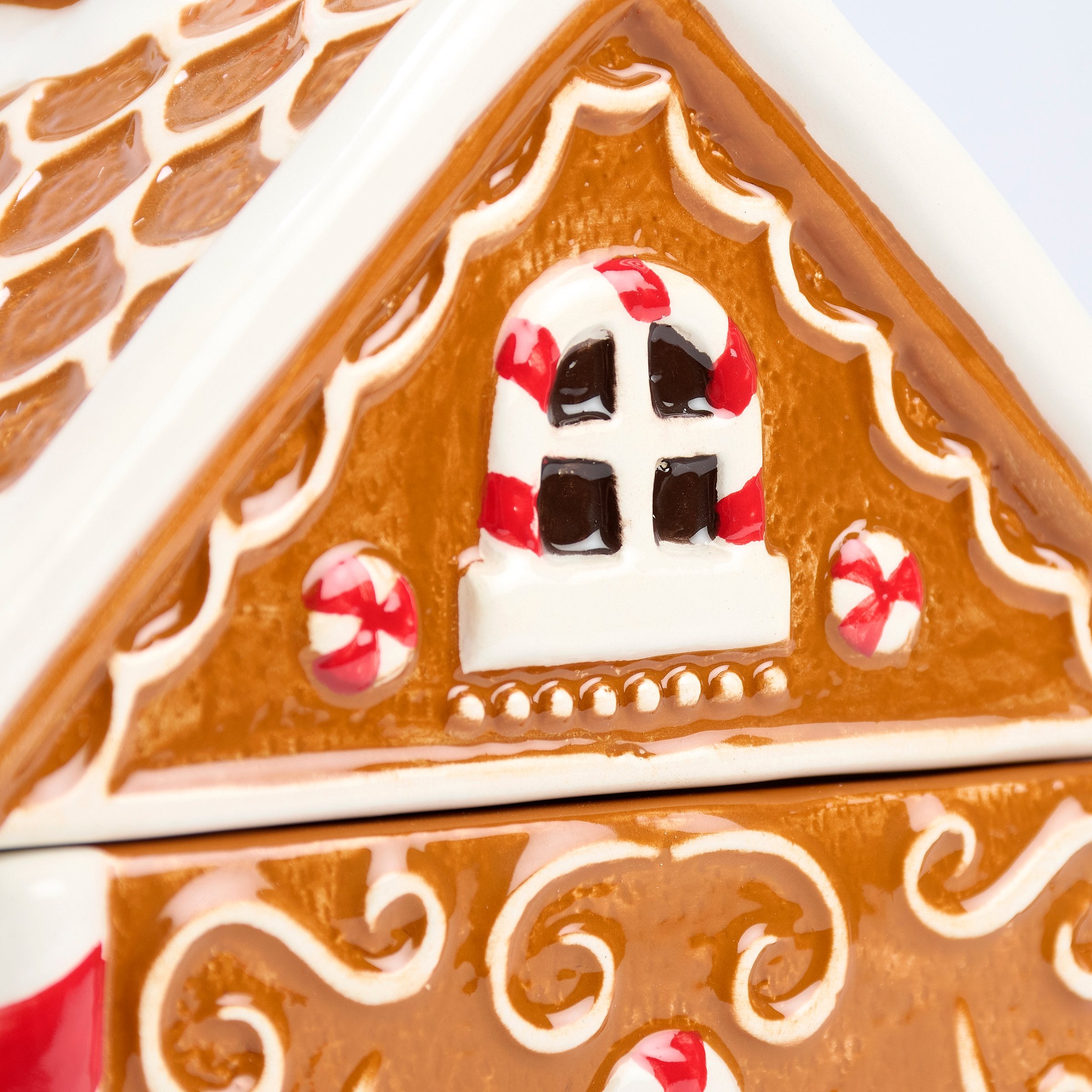 Delightful Ceramic Gingerbread House Cookie Jar for Holiday Treats