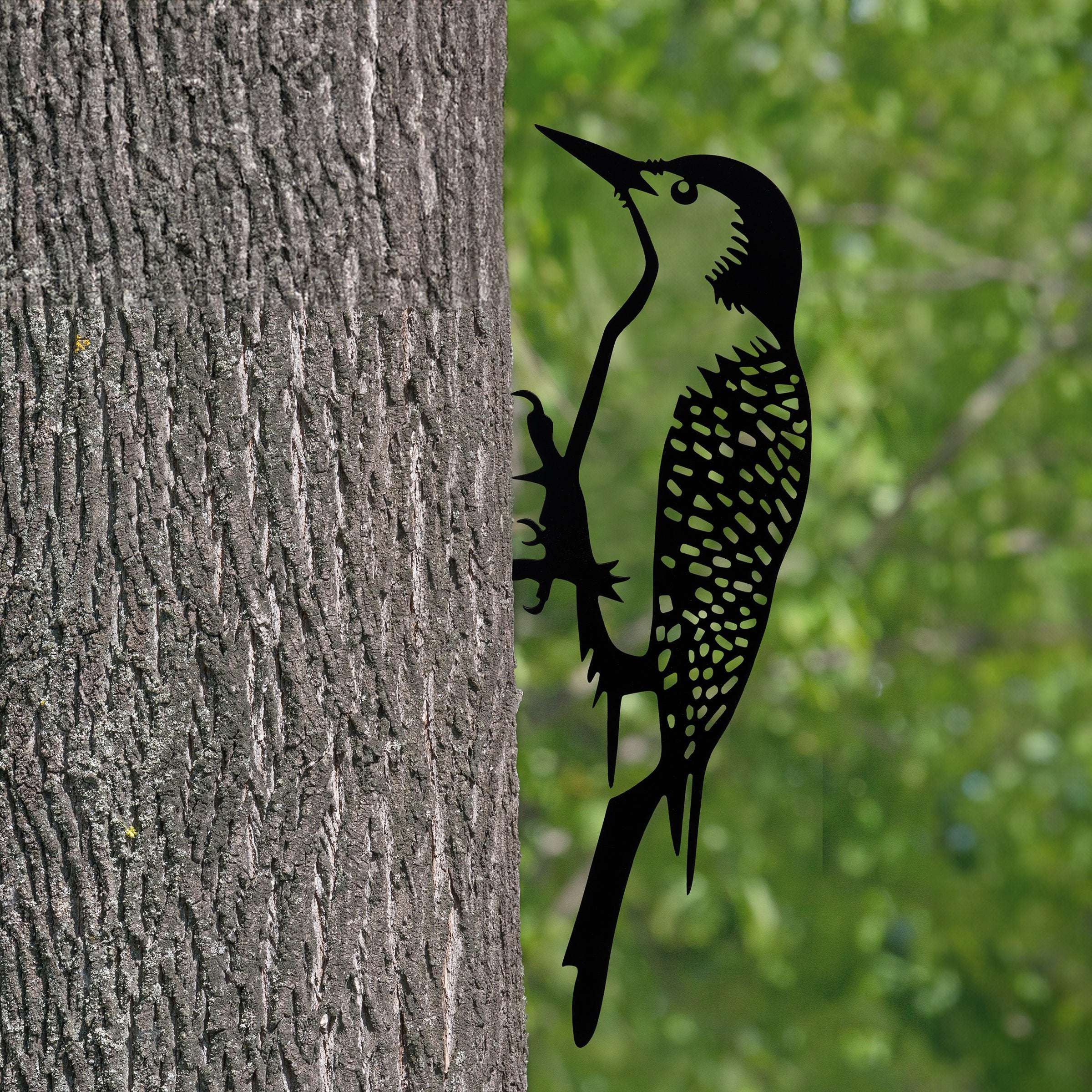 Durable Metal Woodpecker Outdoor Art for Garden, Cabin & Lake Decor