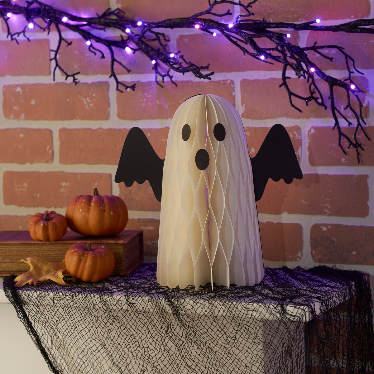 Spooky 3D Accordion Paper Ghost Decoration with Magnet for Halloween Fun