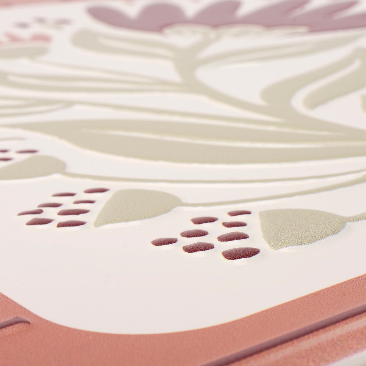 Faith-Inspired Metal Wall Decor: Praise God Blessings Flow Red Flower Design