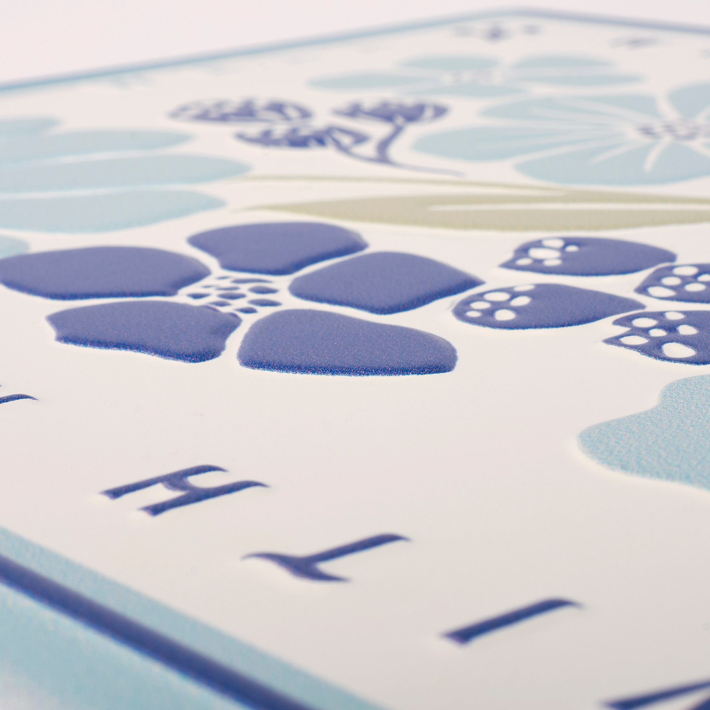 Uplifting 'It Is Well With My Soul' Metal Wall Art Blue Floral Design