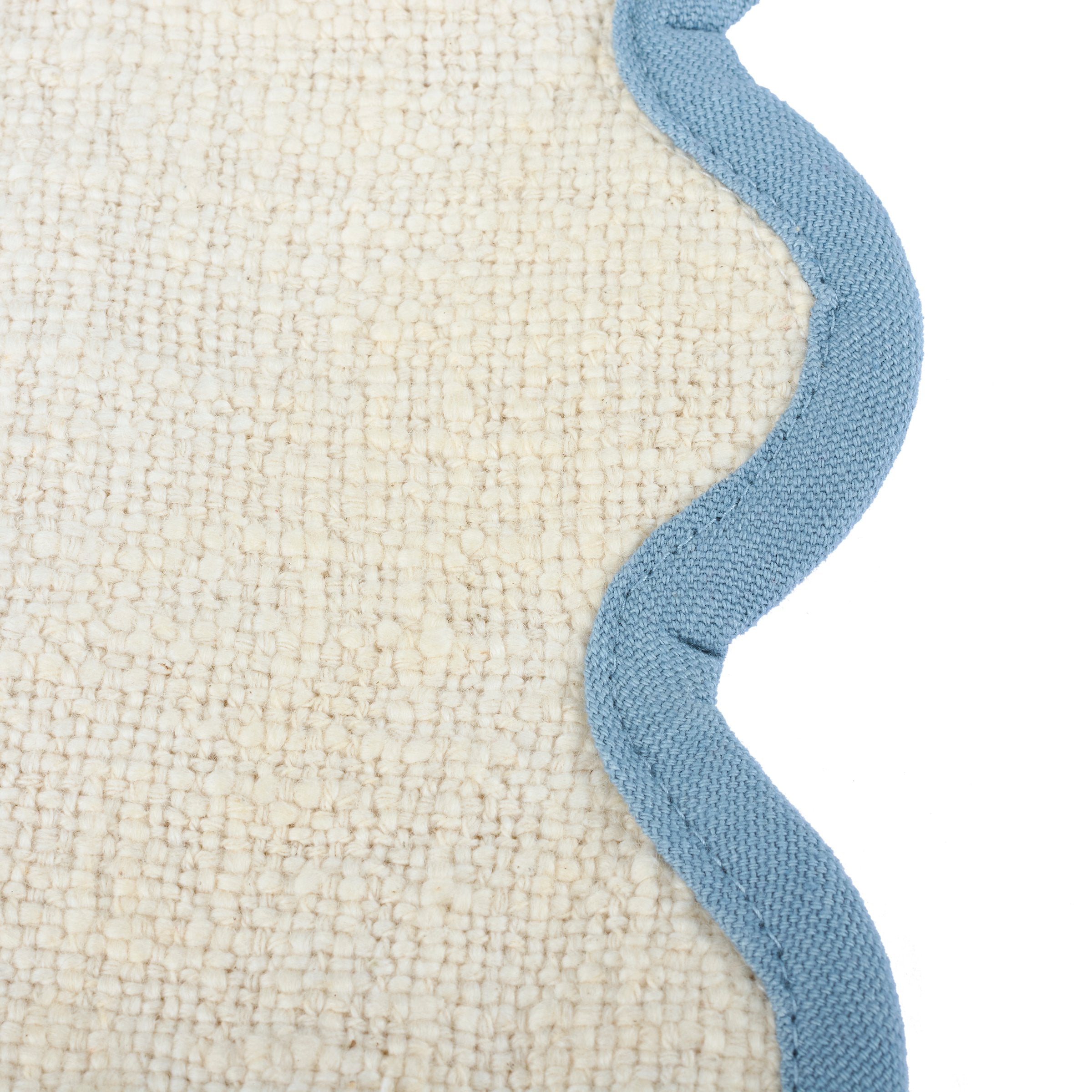 Charming Blue Scallop Cotton Table Runner - Textured Edges, Cottage Decor