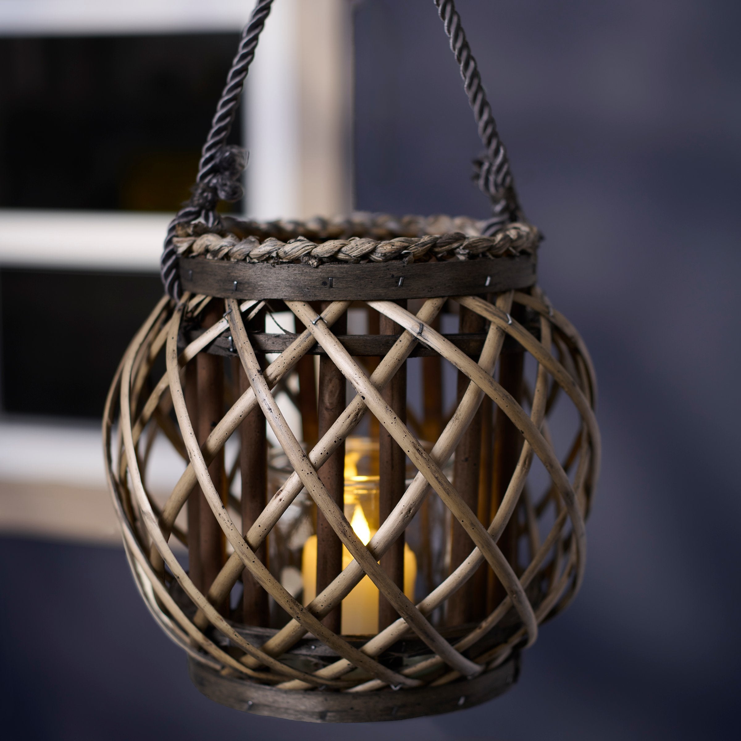 Elegant Wicker Lantern with Rope Handle for Battery-Operated Candles