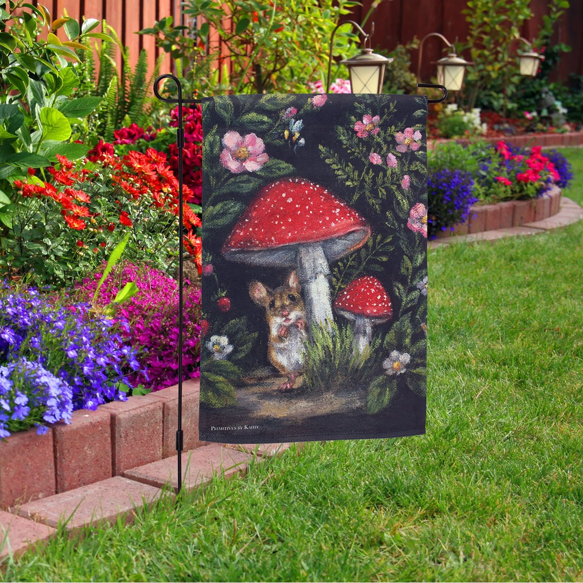 Charming Double-Sided Woodland Mouse & Mushroom Weather-Resistant Polyester Garden Flag