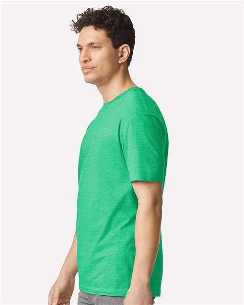 Gildan Unisex Light Cotton T-Shirt 3000 - Heather Irish Green