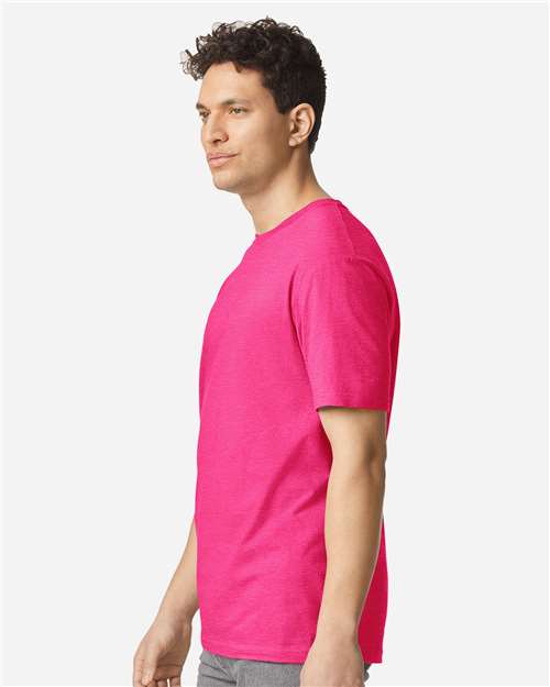 Gildan Unisex Light Cotton T-Shirt 3000 - Heliconia