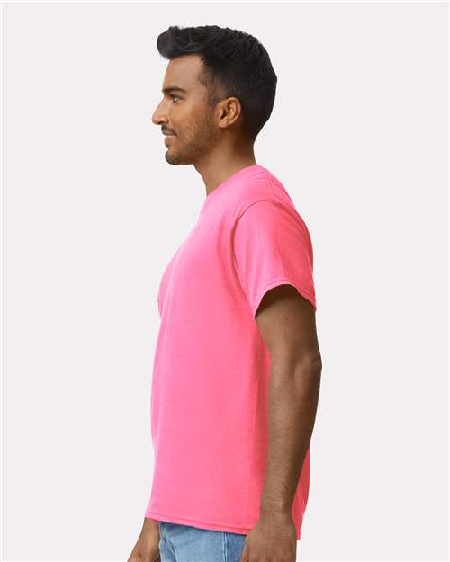 Gildan Unisex Ultra Cotton® T-Shirt 2000 - Safety Pink