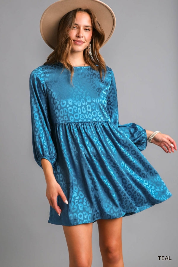 Umgee Animal Jacquard Print Long Sleeve Dress with Keyhole Back