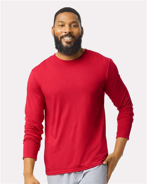Gildan Unisex Performance® Long Sleeve T-Shirt 42400